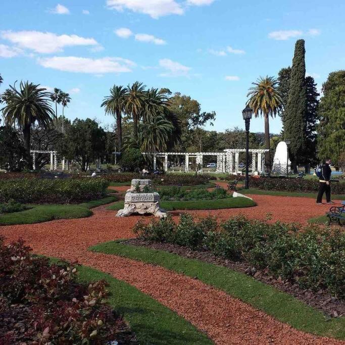 Moderno Estudio con Balcón y Parrilla en Palermo
