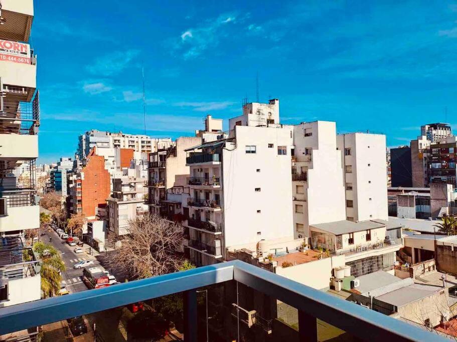 Moderno Estudio con Balcón y Parrilla en Palermo