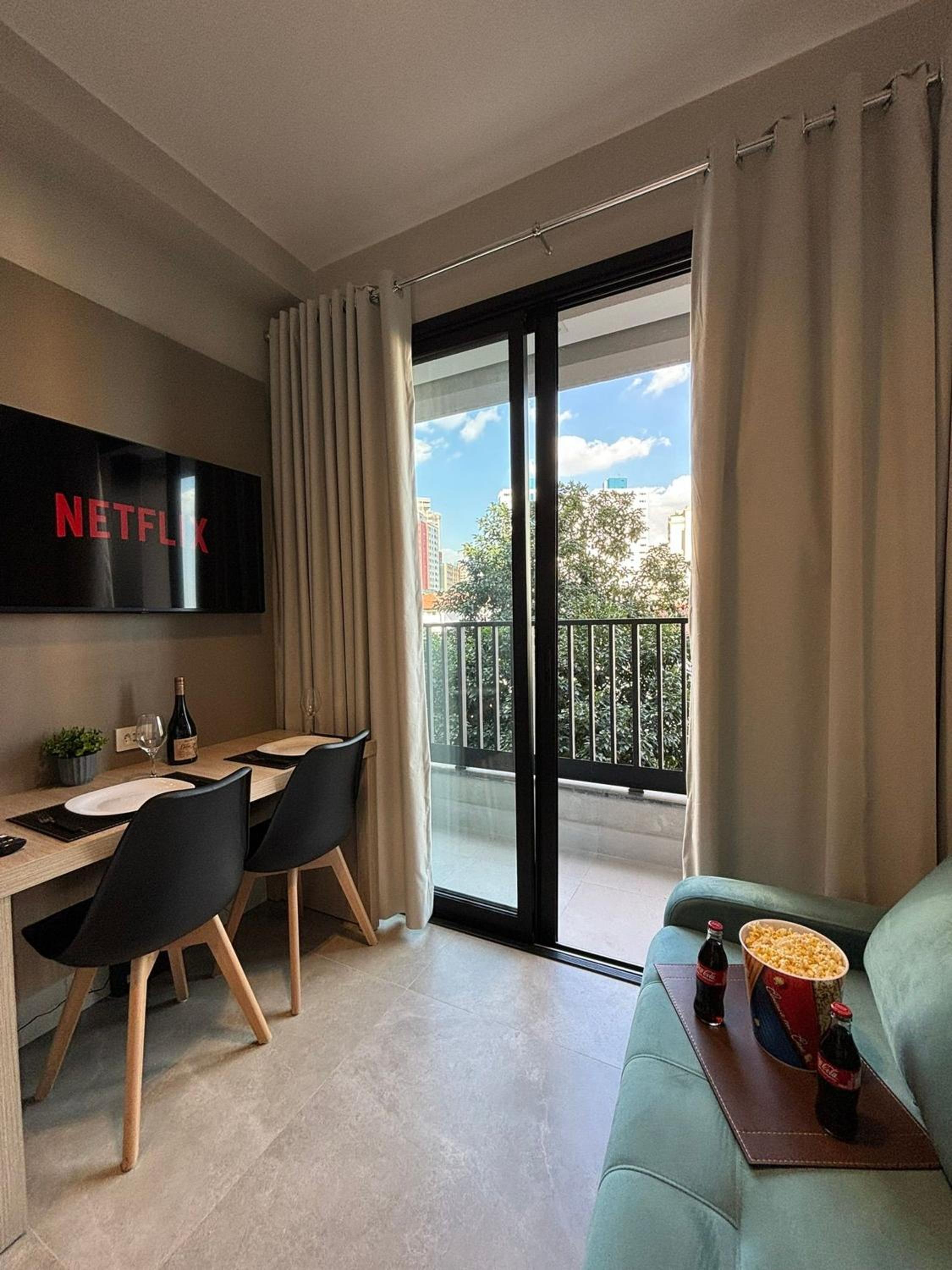 Studios Vila Madalena com Ar condicionado | Delfhy