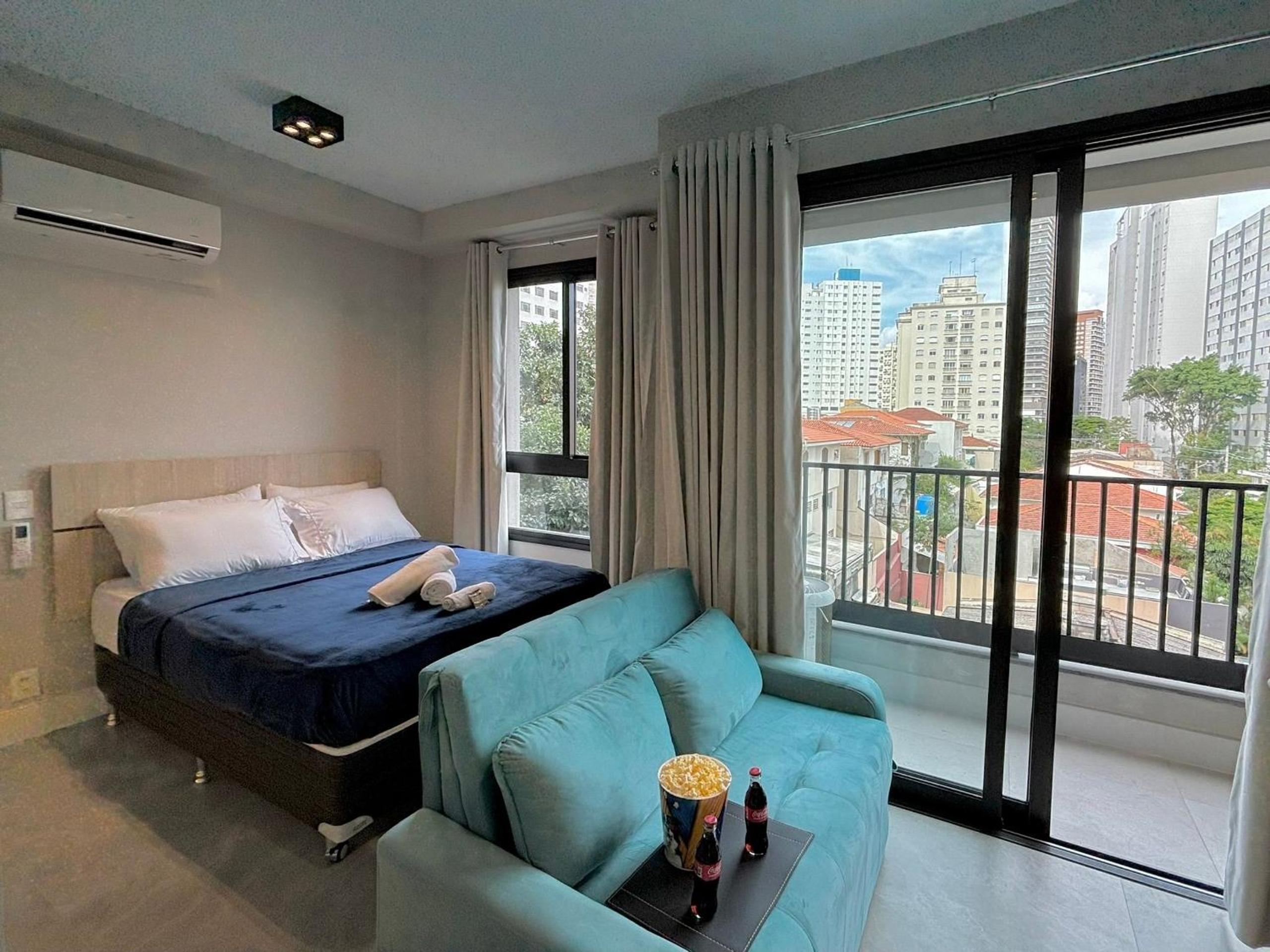 Studios Vila Madalena com Ar condicionado | Delfhy