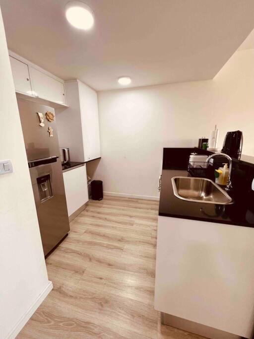 Hermoso Estudio con Balcón y Parrilla en Palermo