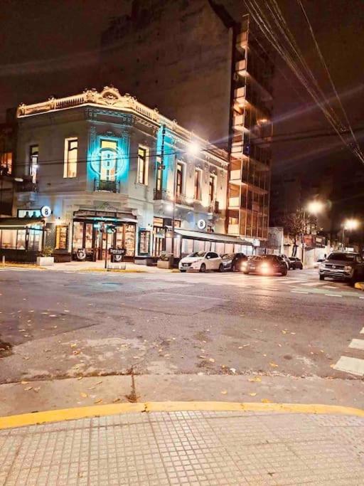 Hermoso Estudio con Balcón y Parrilla en Palermo
