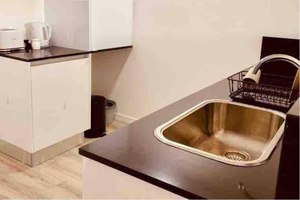 Hermoso Estudio con Balcón y Parrilla en Palermo