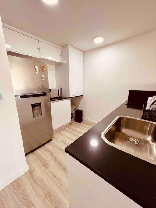 Hermoso Estudio con Balcón y Parrilla en Palermo