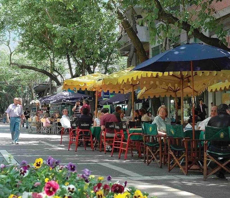 Hermoso Estudio con Balcón y Parrilla en Palermo