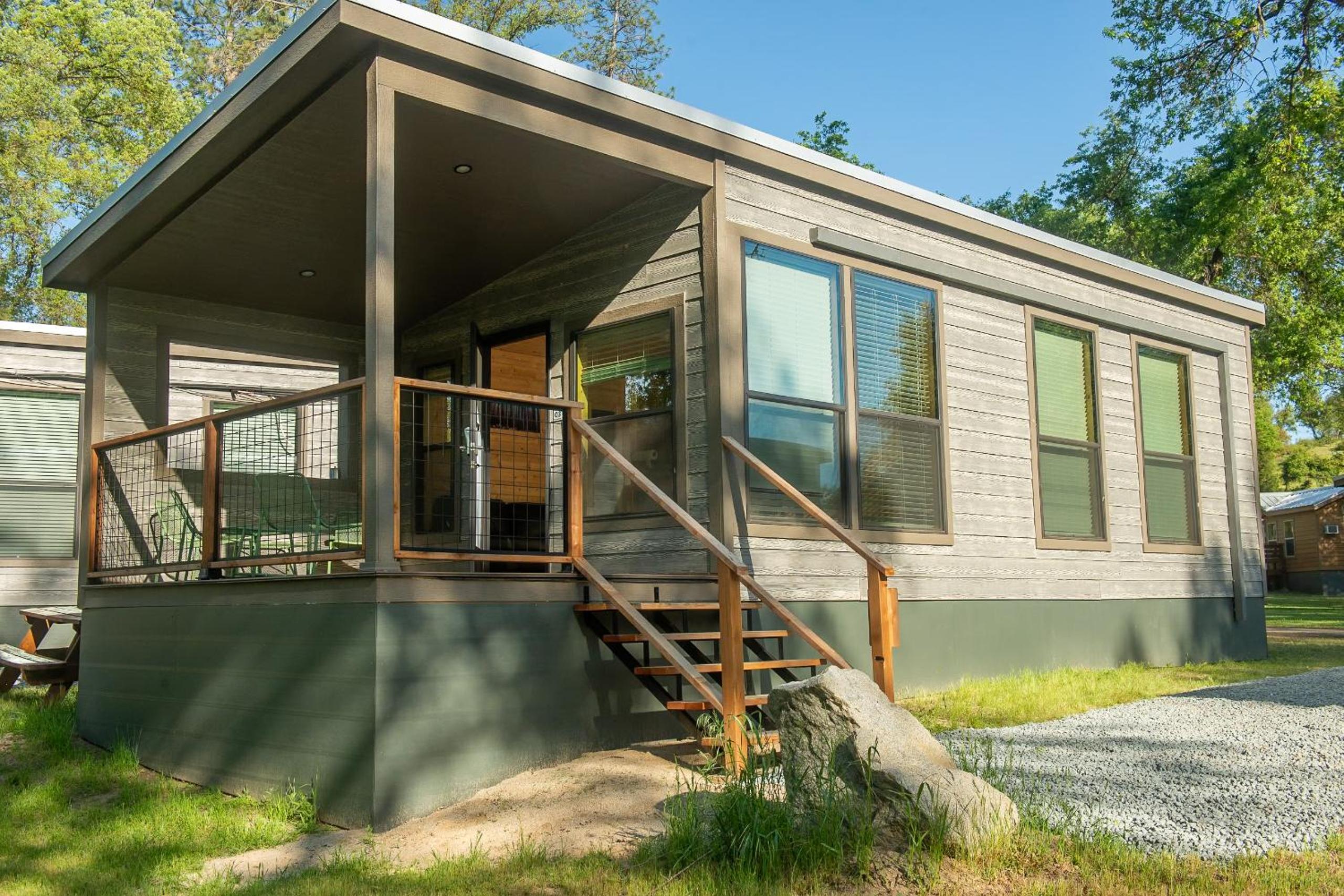 Hotel Sierra Meadows