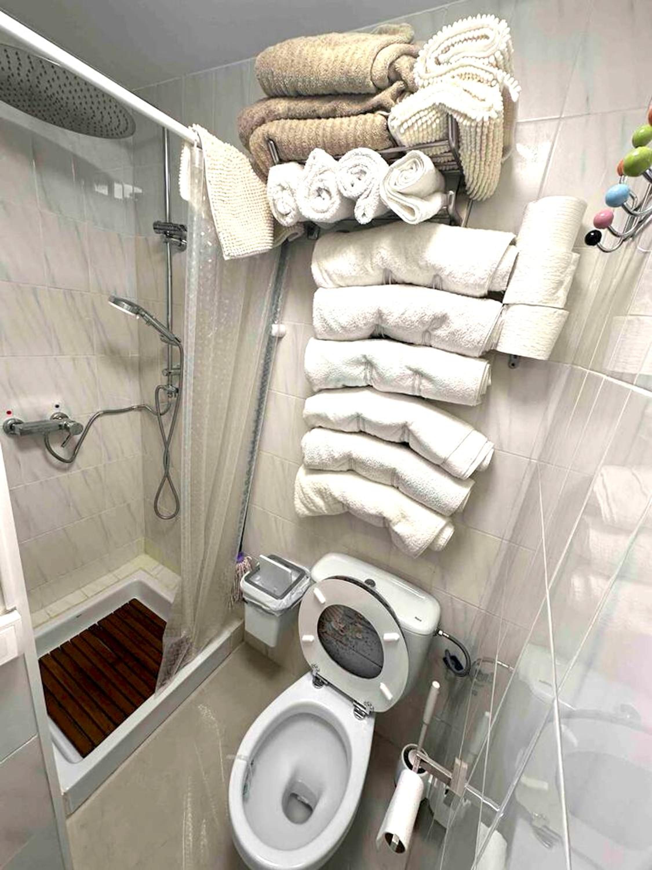 Spacious Apartment near Son Parc with Shared Pool