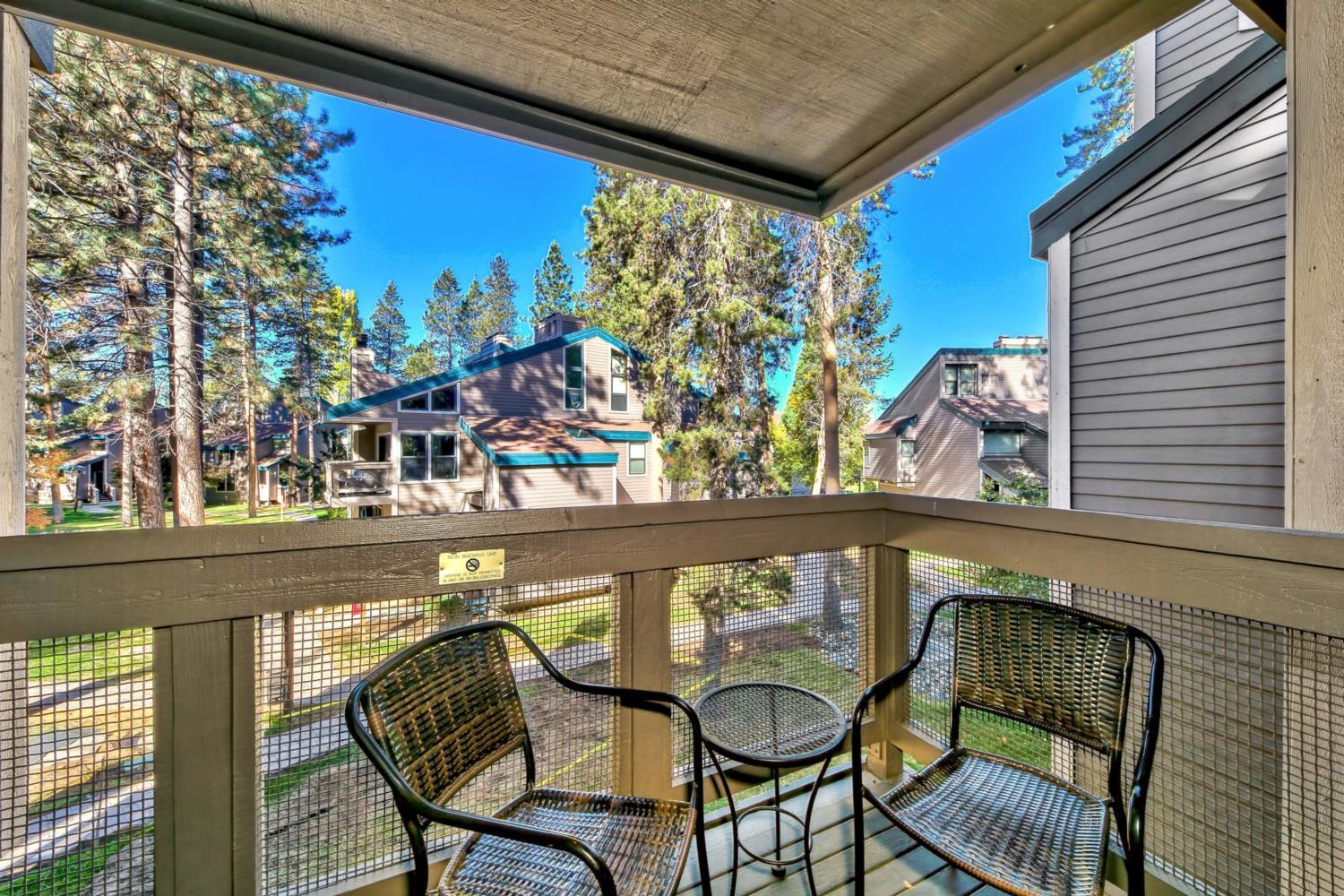 Lake Tahoe Vacations - Lakeland Village 433 Resort fun walk to Beach Hot Tub Pools - Property Image 6