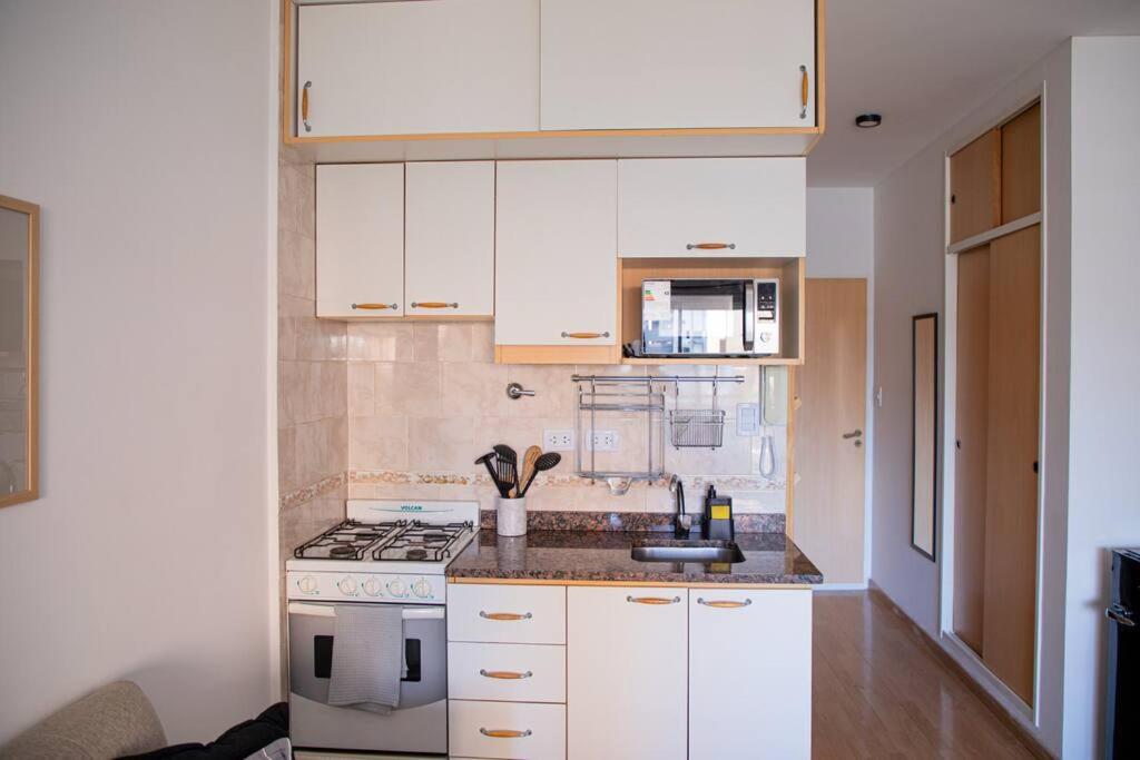 Cómodo departamento en Almagro con Balcón, Centrico y cama doble