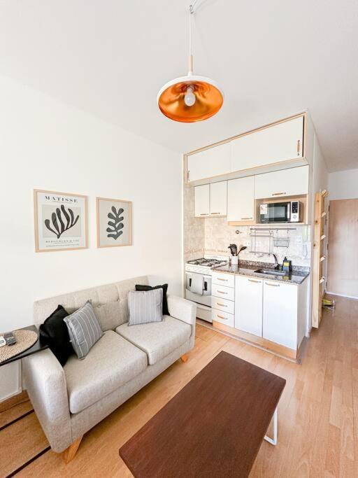 Cómodo departamento en Almagro con Balcón, Centrico y cama doble