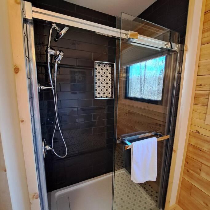 Retreat Lodge - Lochaber Lake Lodges
