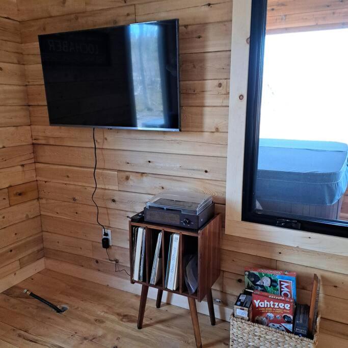 Retreat Lodge - Lochaber Lake Lodges