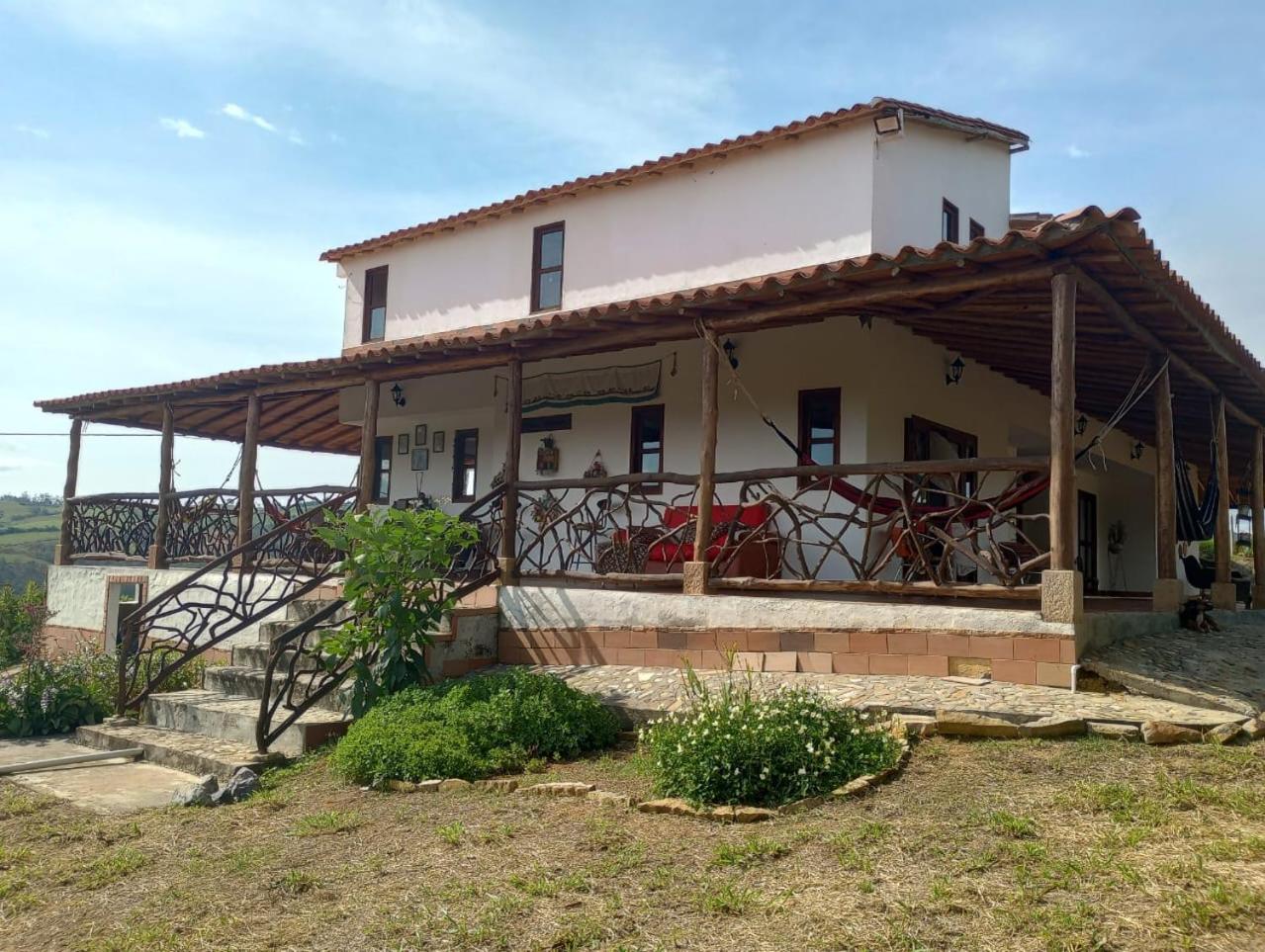 Casa Amatista Curiti