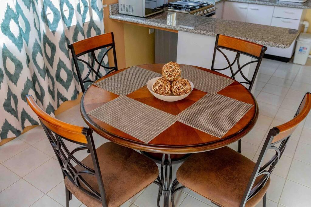 Charming Deluxe 2 bedroom home