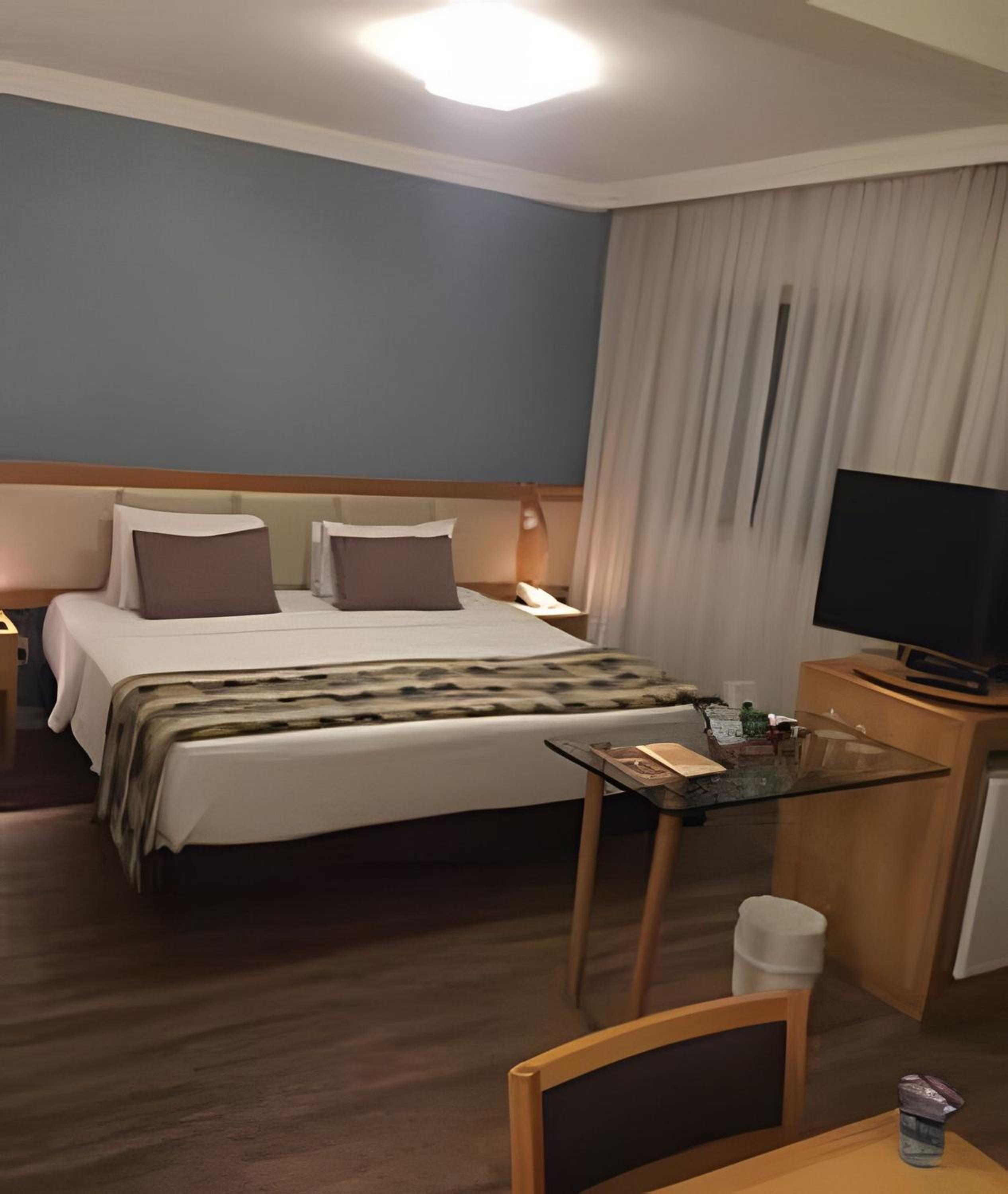 Flat localizado na Rua Oscar Freire