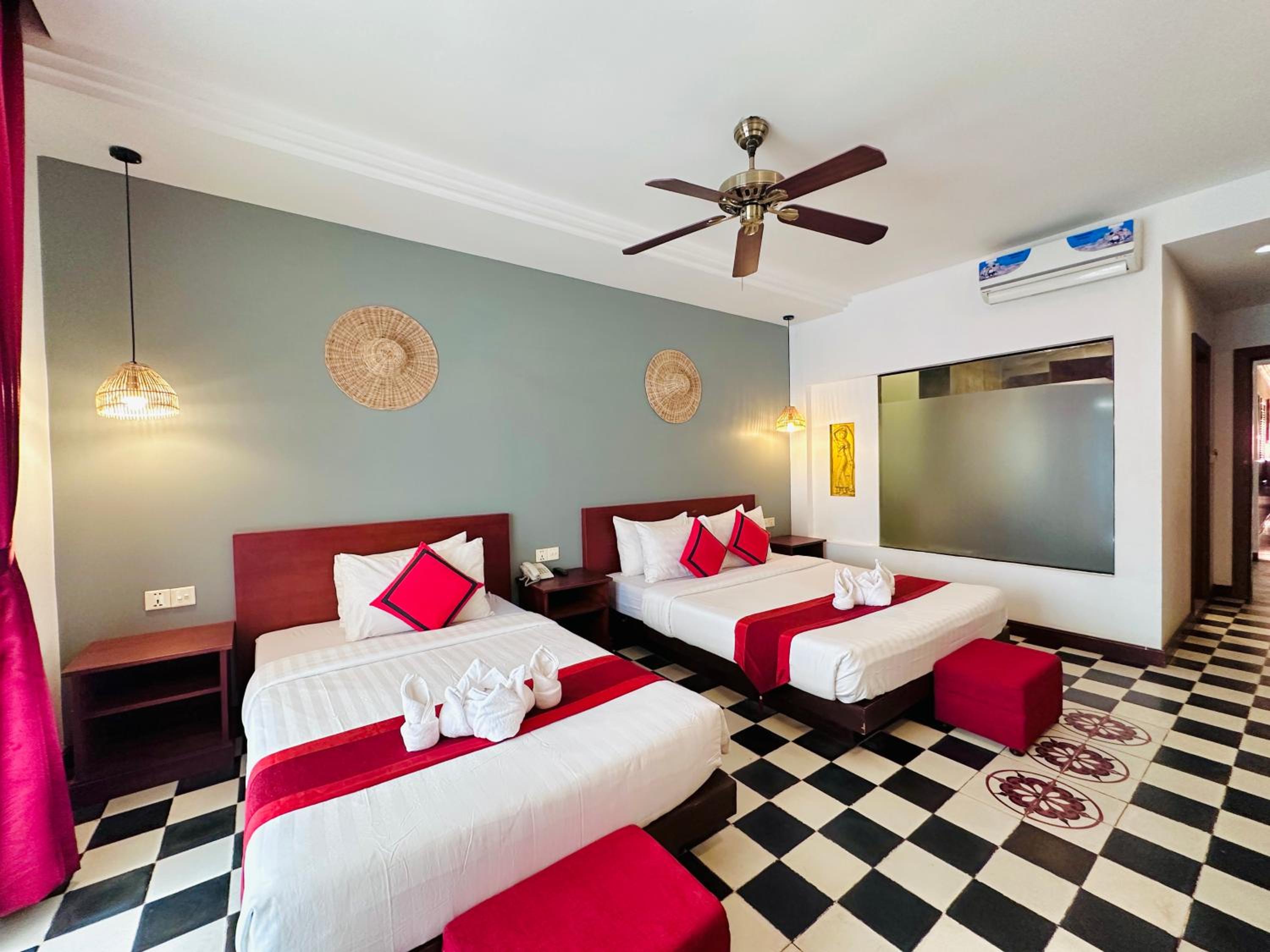 Mekong Angkor Palace Inn