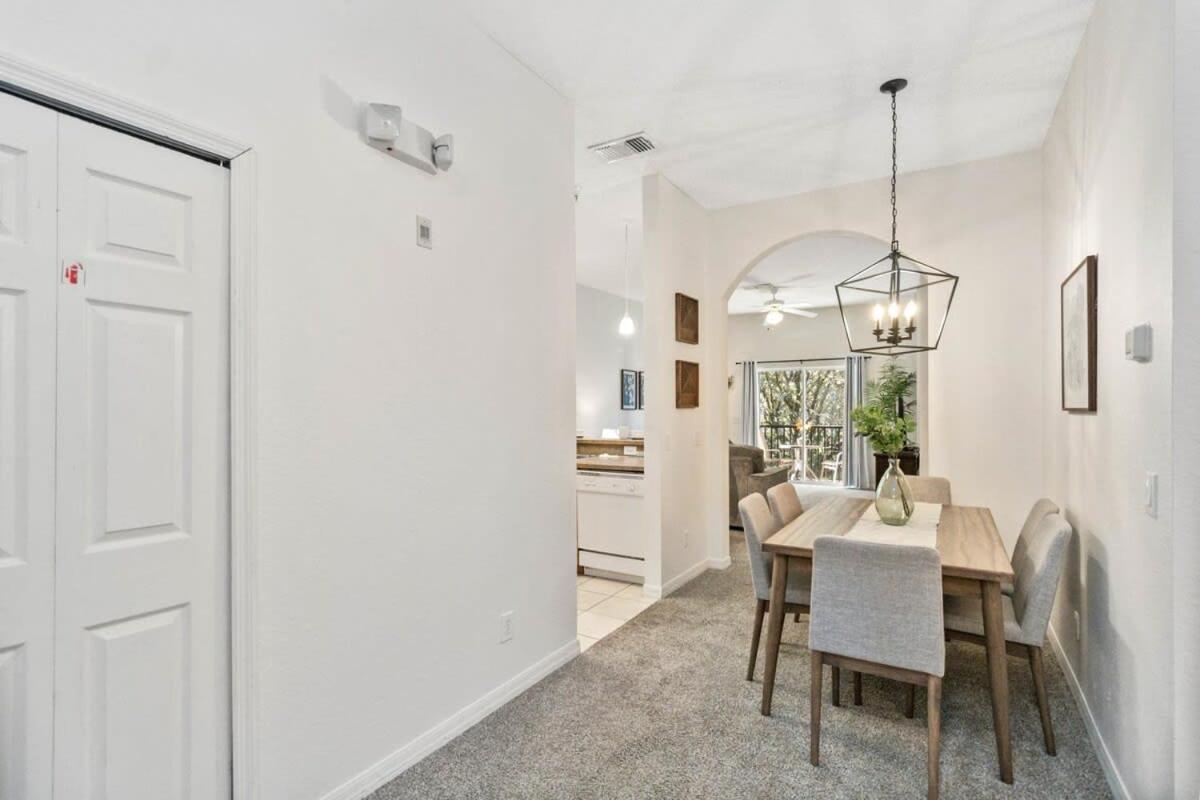 3 bedrooms condo unit in Bahama Bay view 4