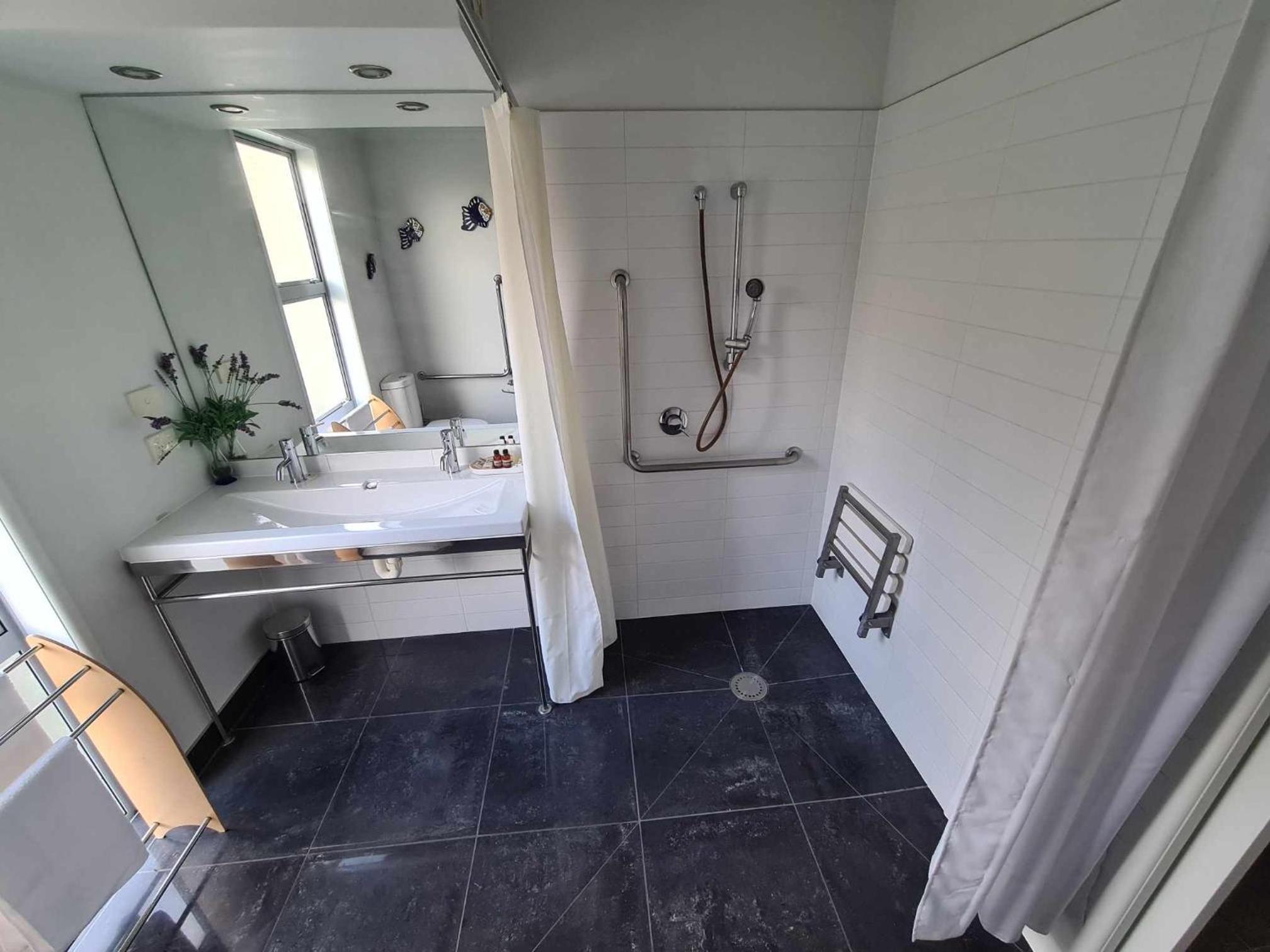 Village Apartments Gisborne view 5