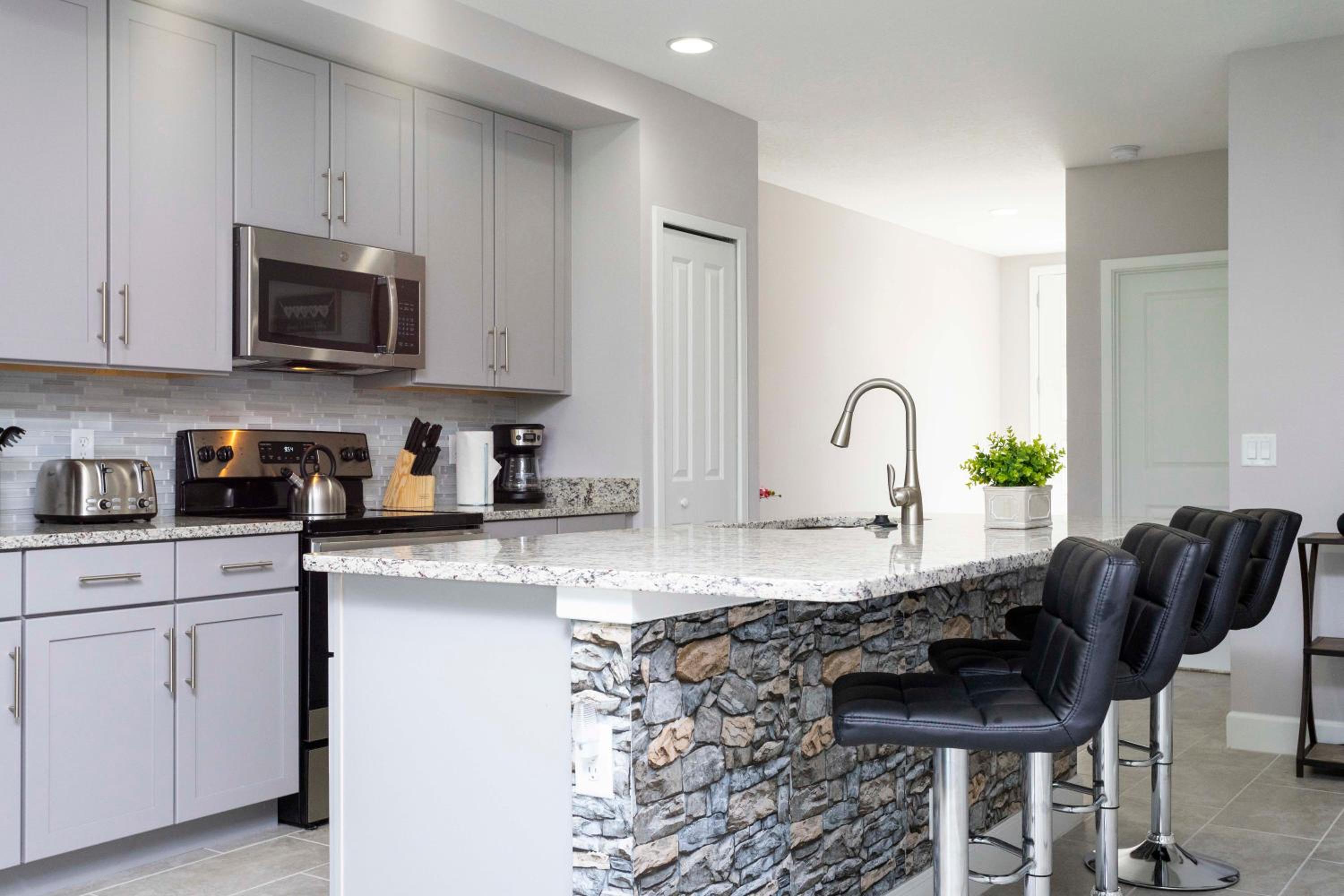 Vacation family Townhome 4bedr view 3