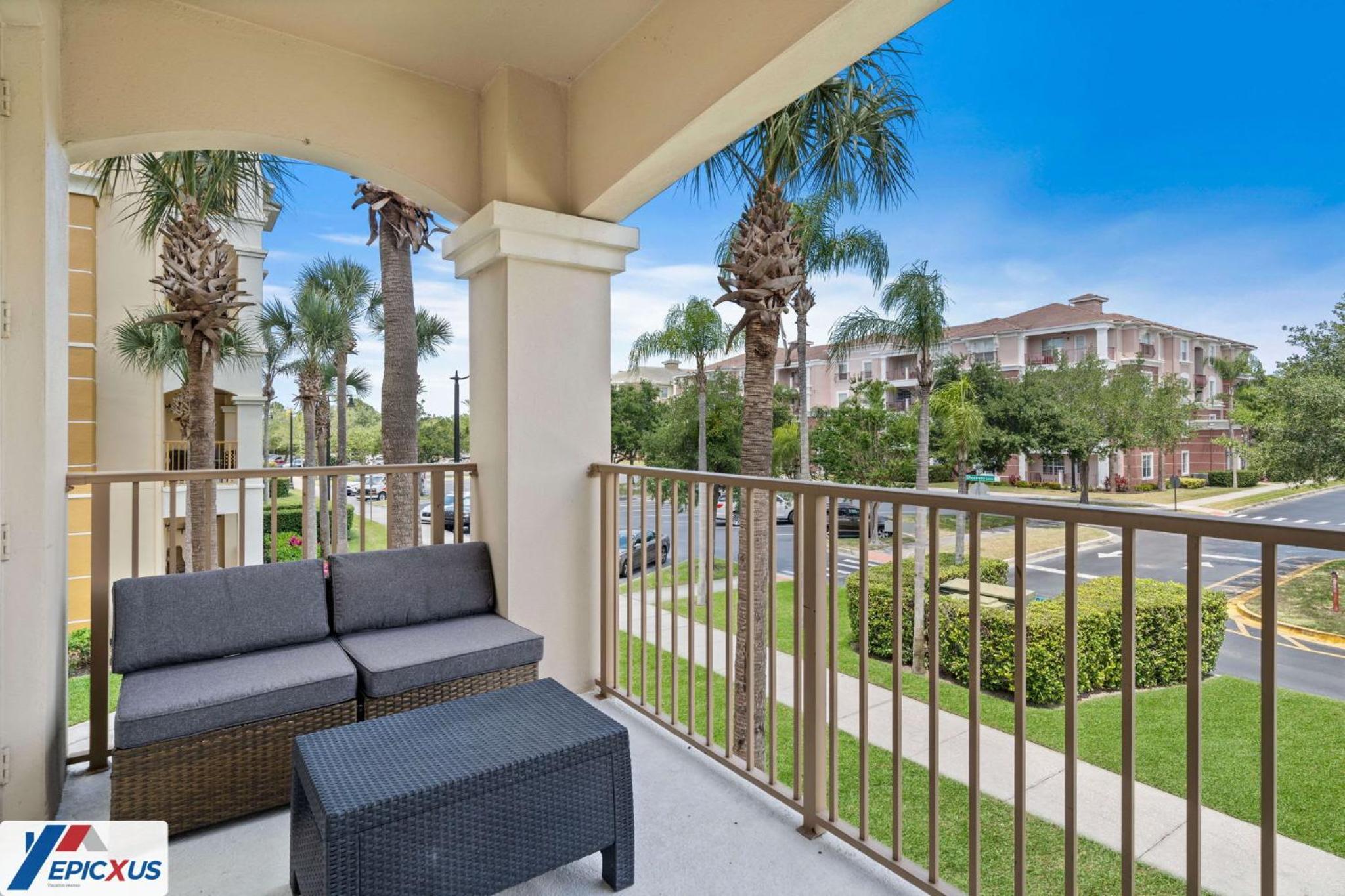 The Epic Paris Vista Cay Orlando