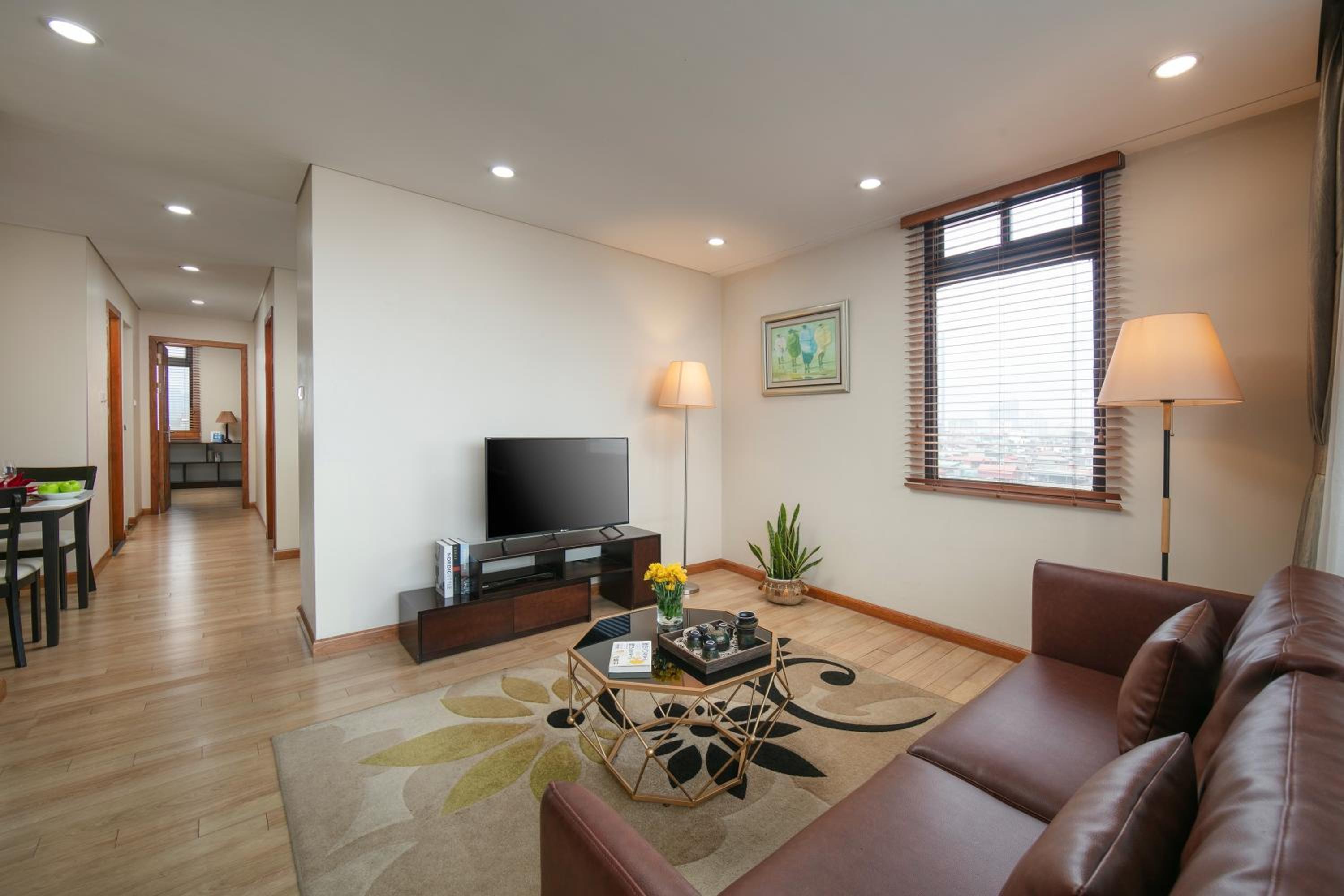 HB Serviced Apartment - 121B Quan Hoa