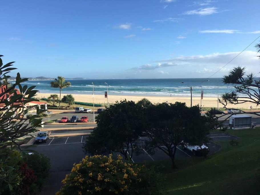 3 bedrooms with Views over Kirra!