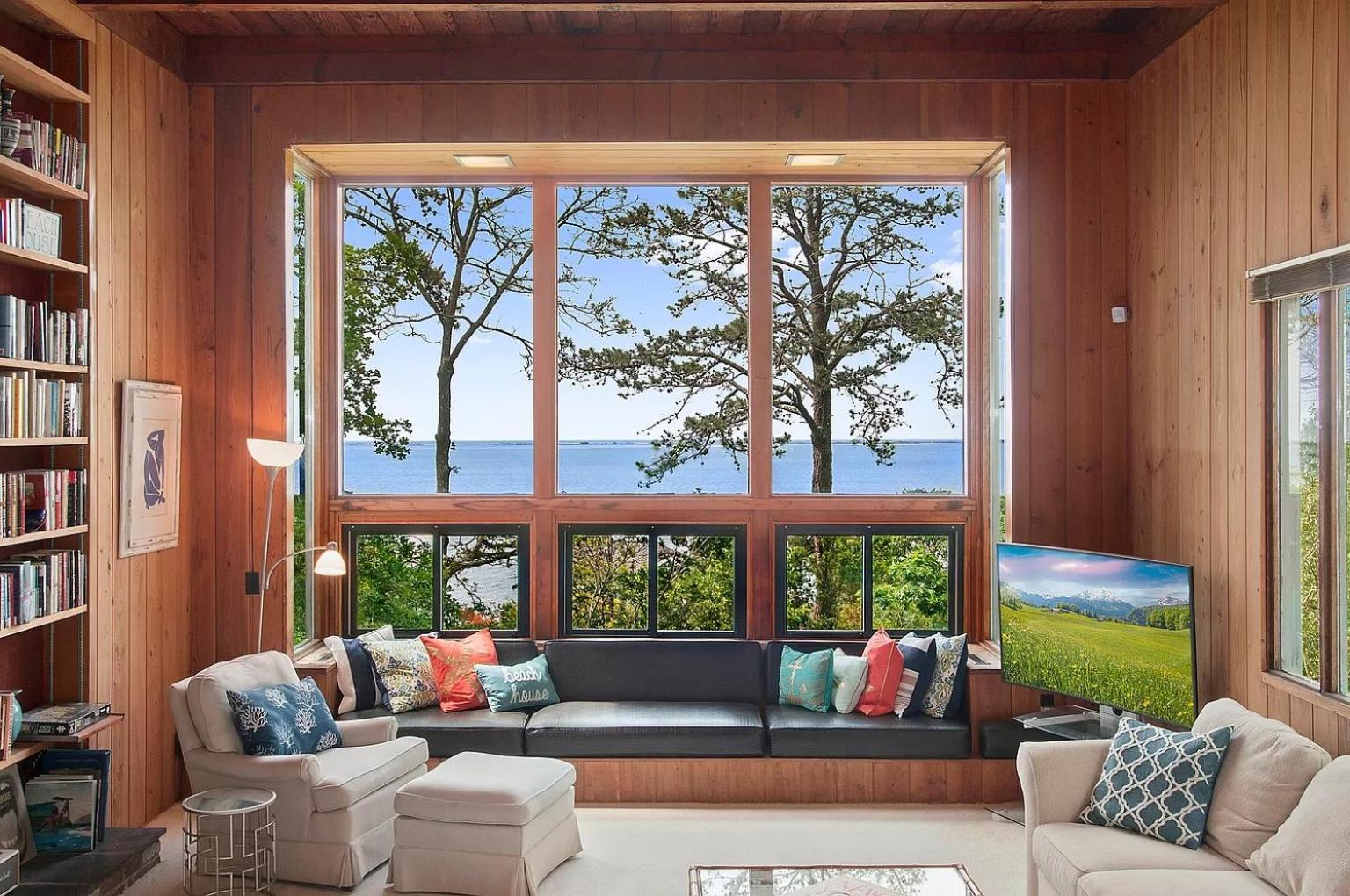 Villa Perlman view 3