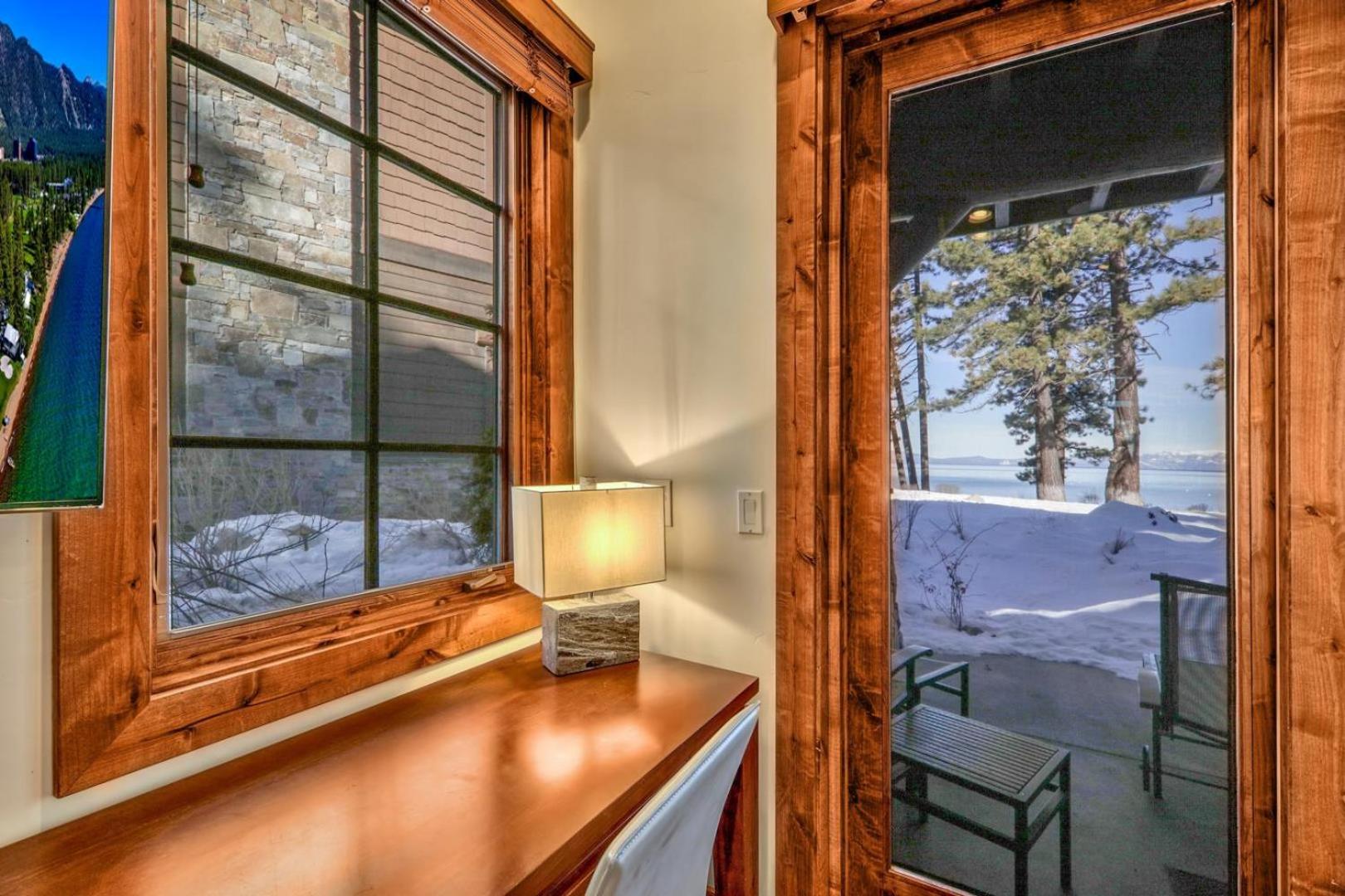 Premier Lakefront w Hot Tub & AC Near Heavenly PEAK SS9 view 3