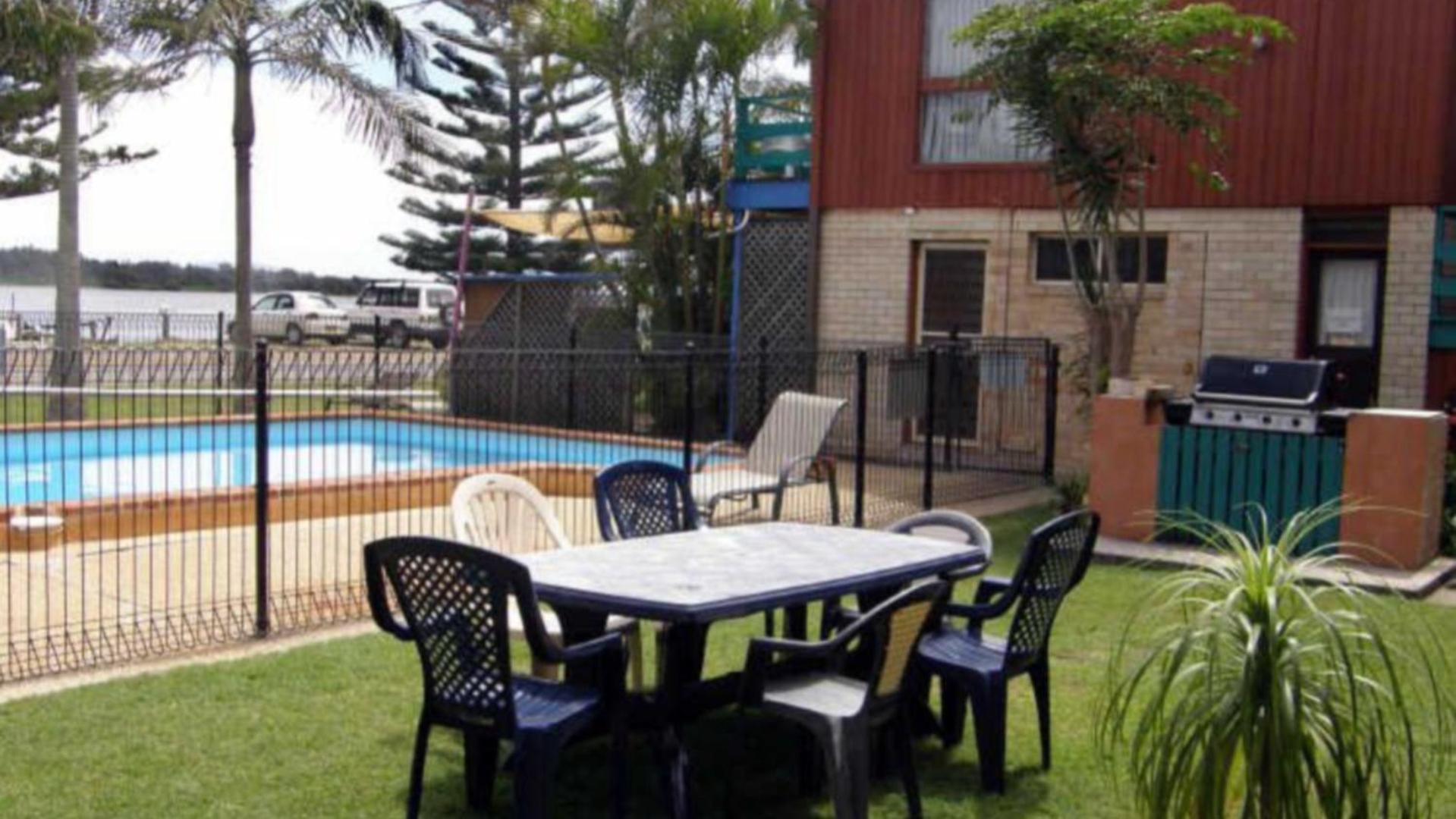 The Pines Units Manning Point