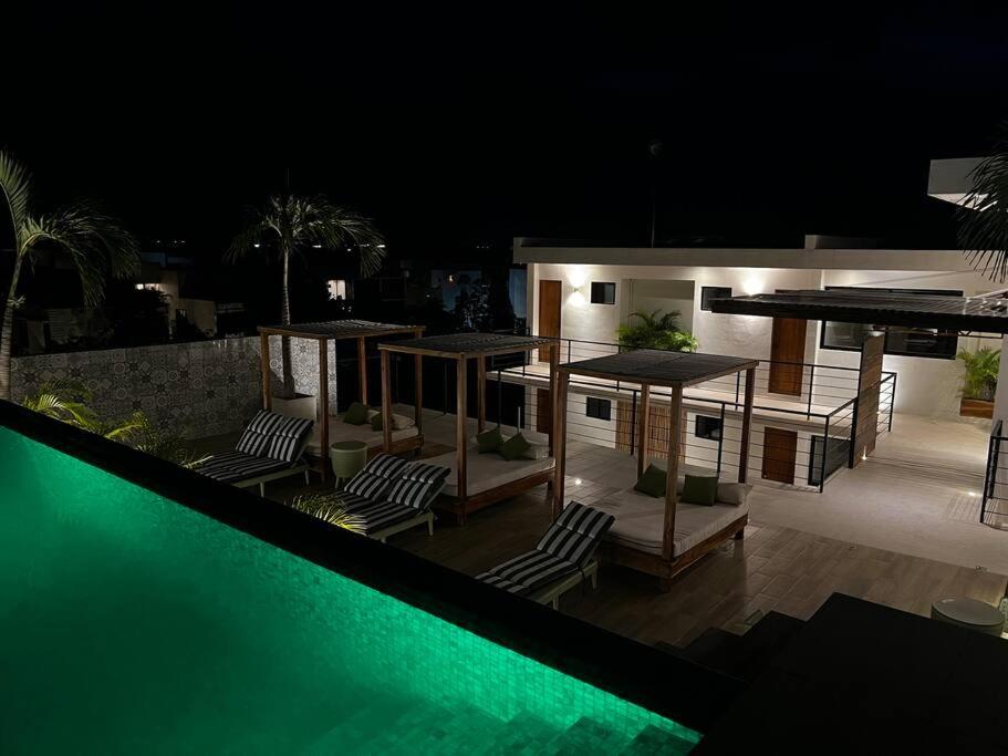 Solum Luxury Condos view 5