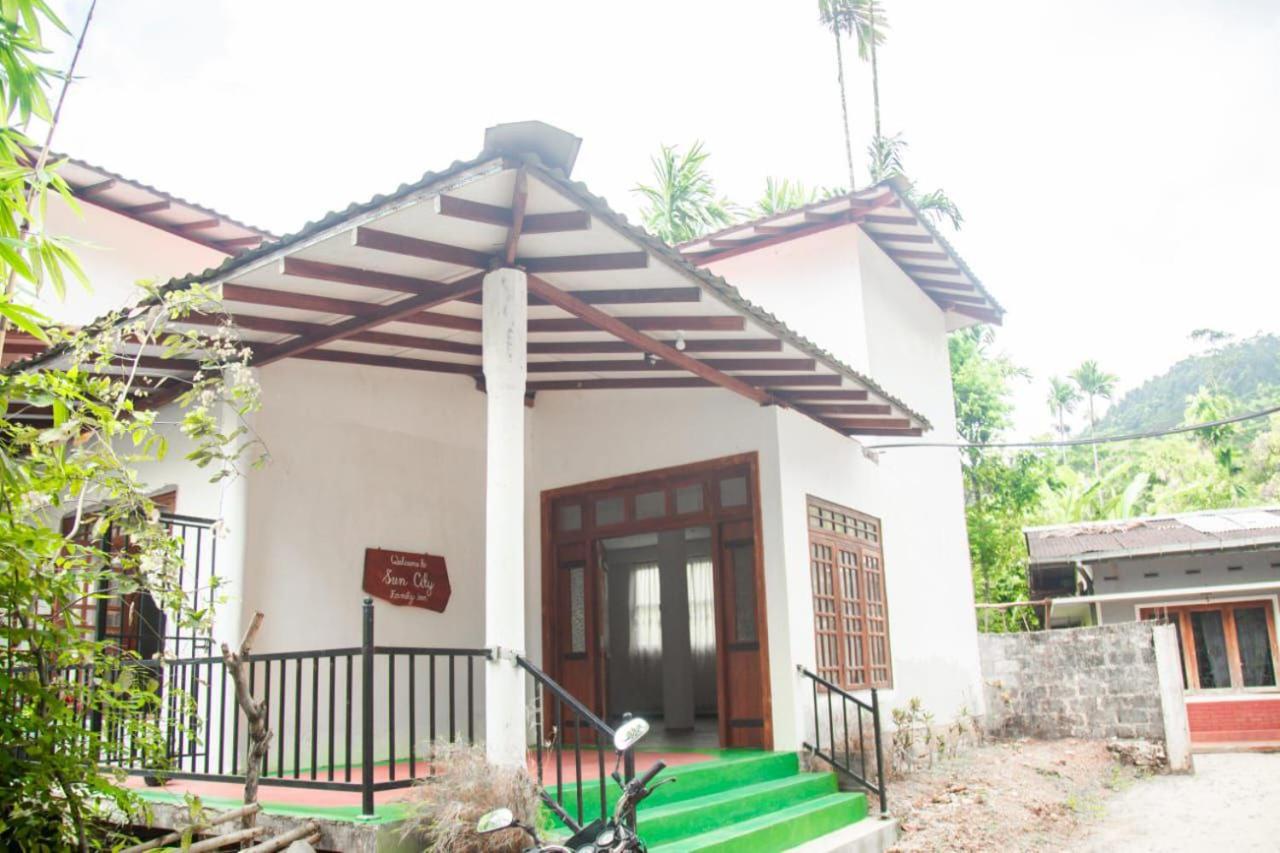 Sun City Family Inn