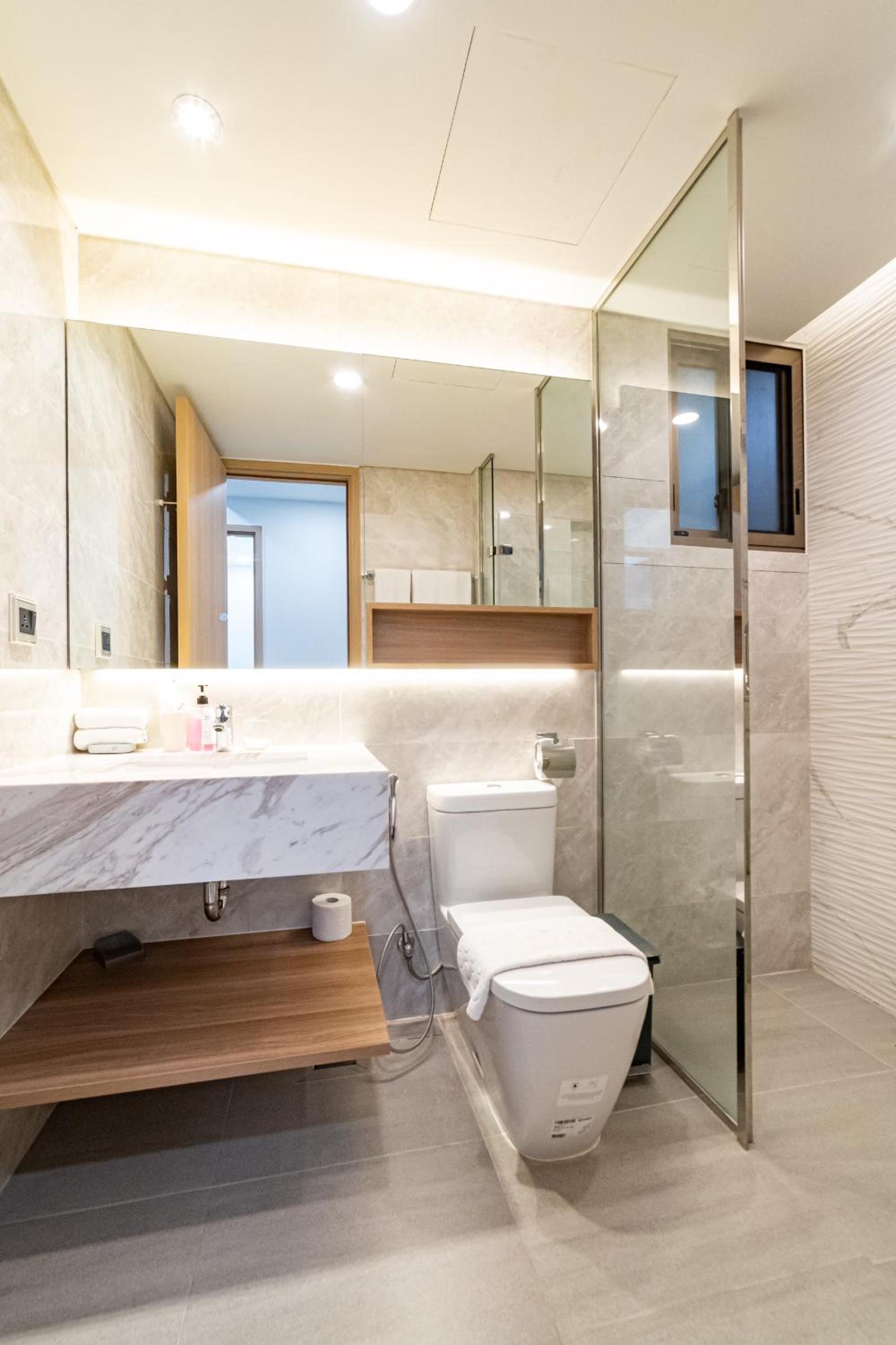 Midtown Apartments by Saigon - Phú Mỹ Hưng