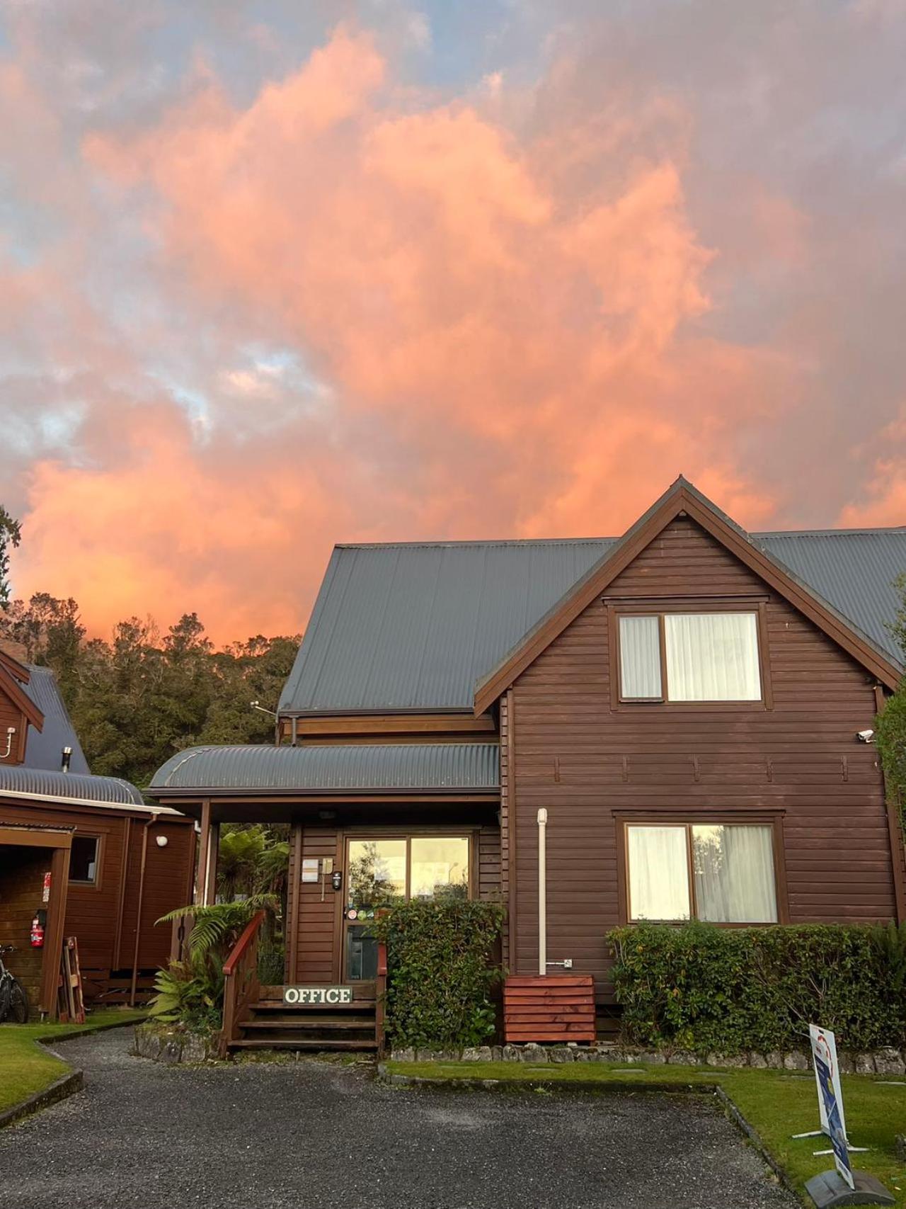 Fox Glacier Lodge