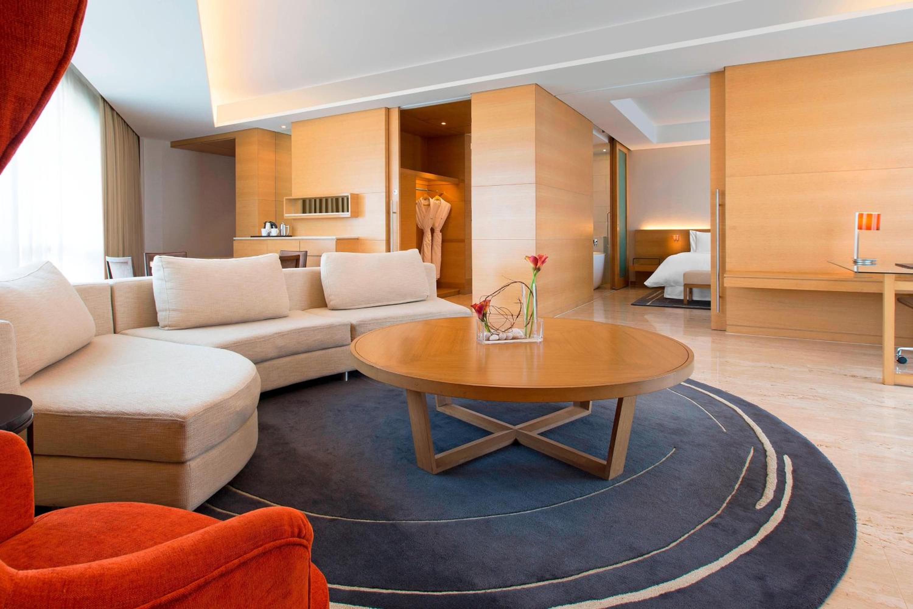 Mumbai Vacations - The Westin Mumbai Garden City - Property Image 57