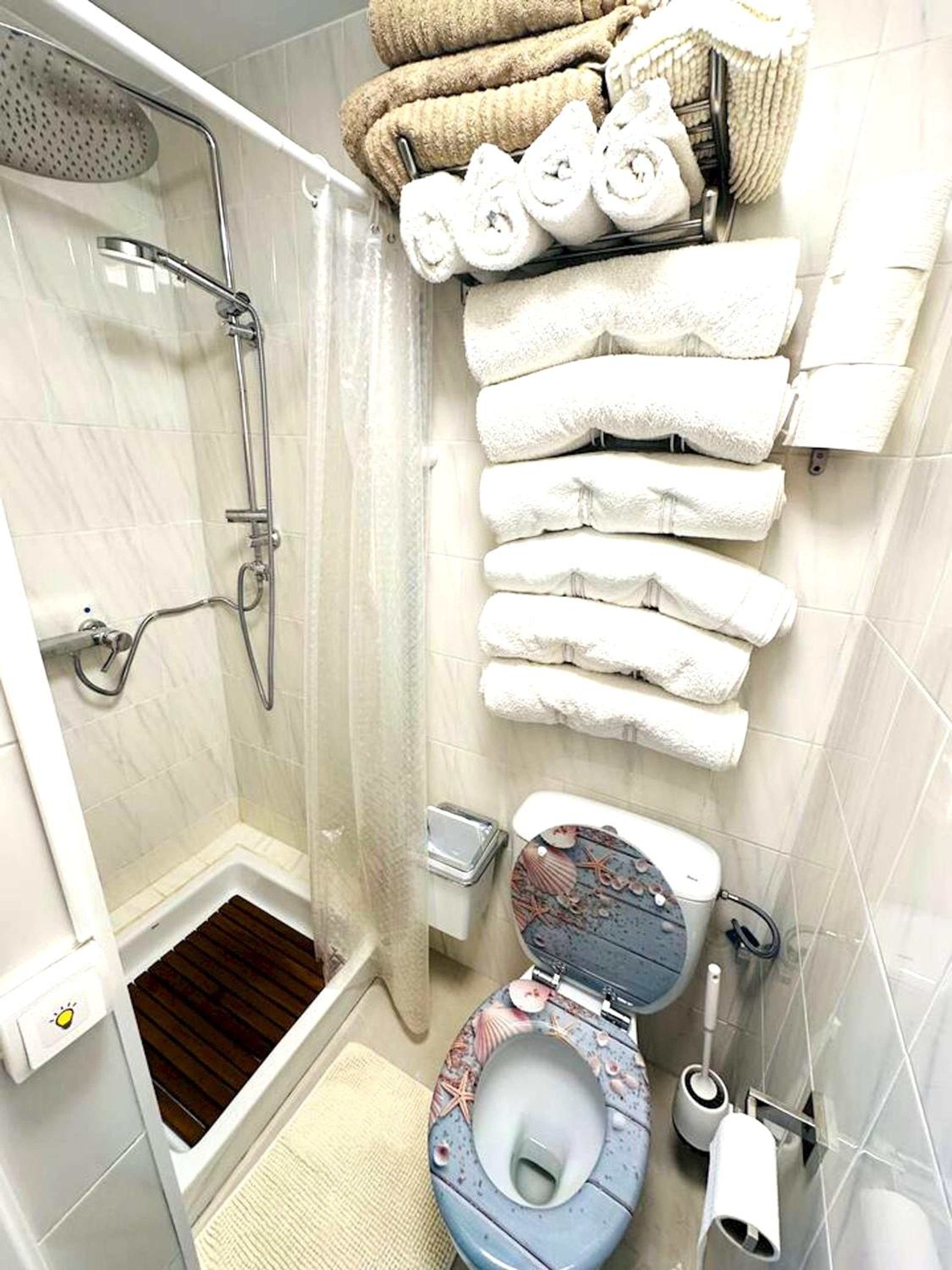 Spacious Apartment near Son Parc with Shared Pool