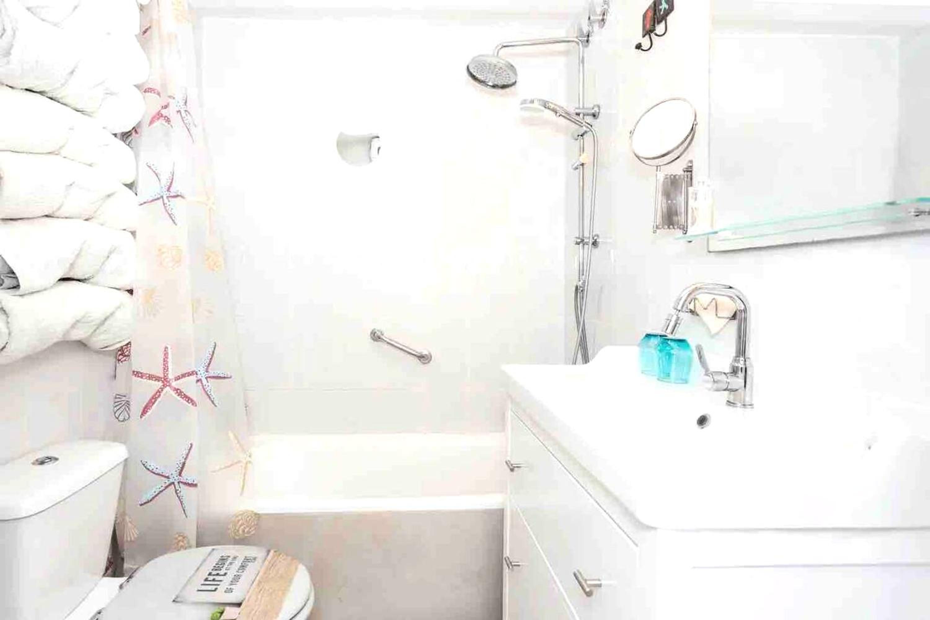 Spacious Apartment near Son Parc with Shared Pool