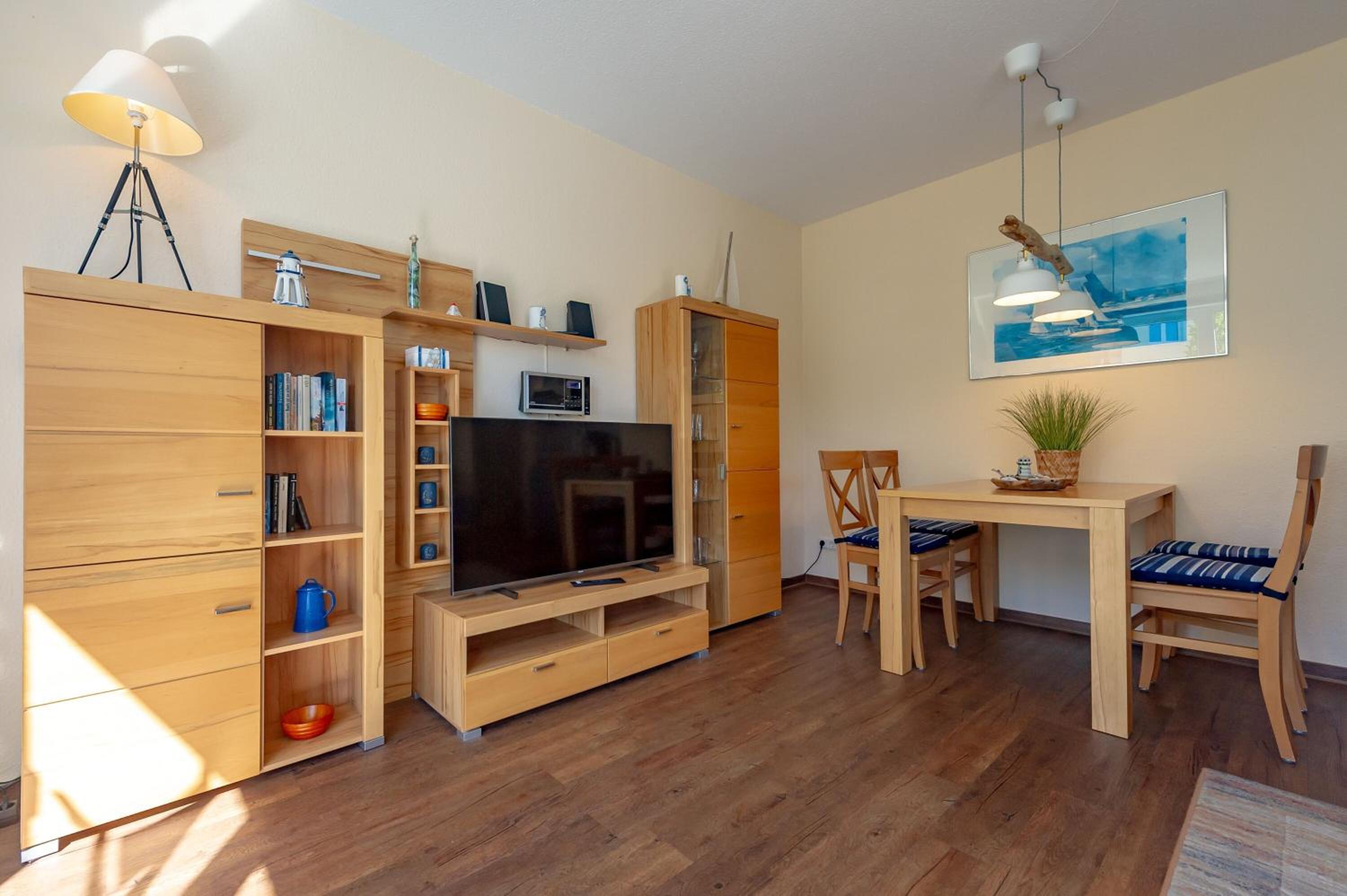 Haus Holstein - WG 6 mit Balkon, strandnah