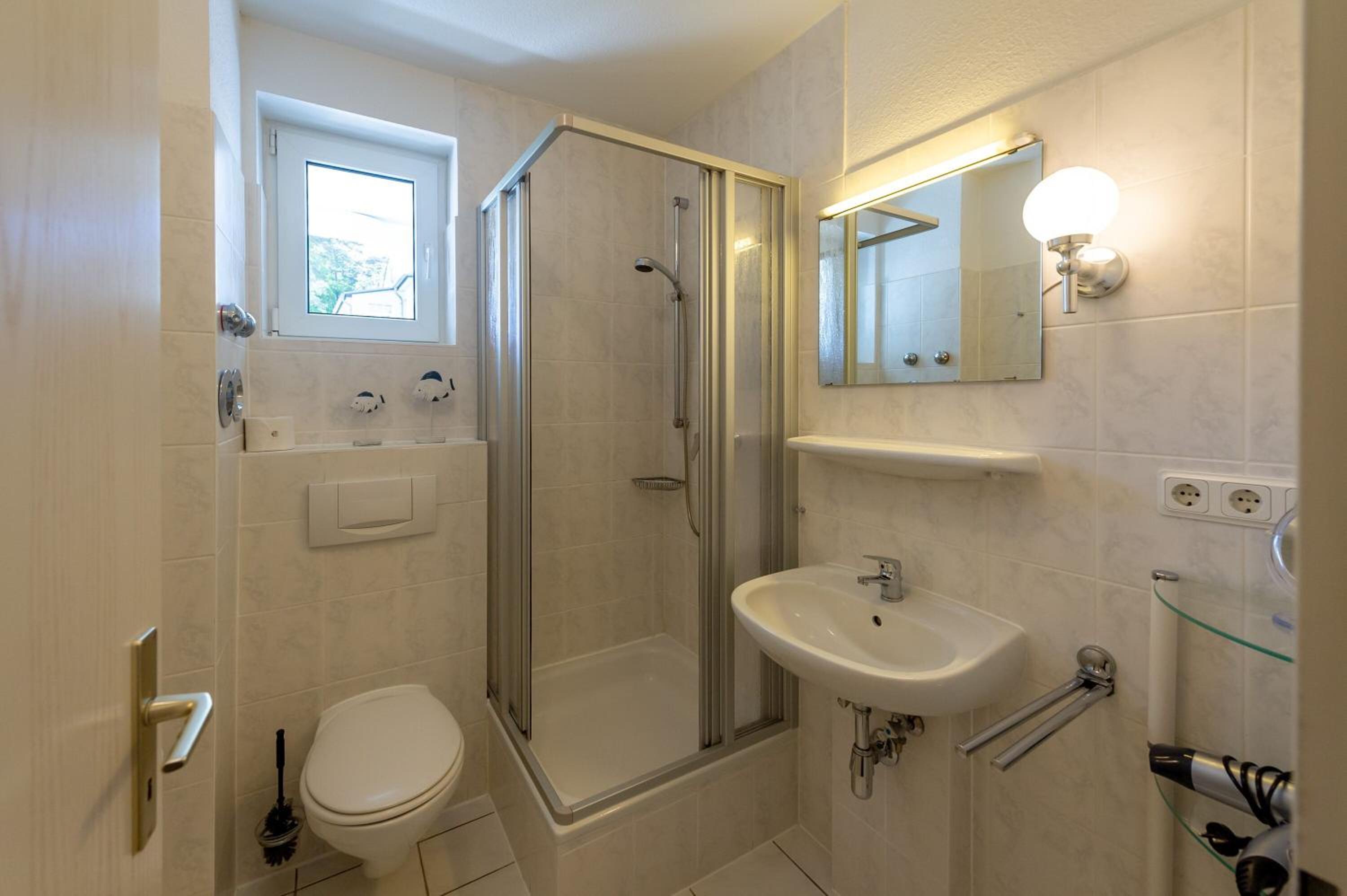 Haus Holstein - WG 6 mit Balkon, strandnah
