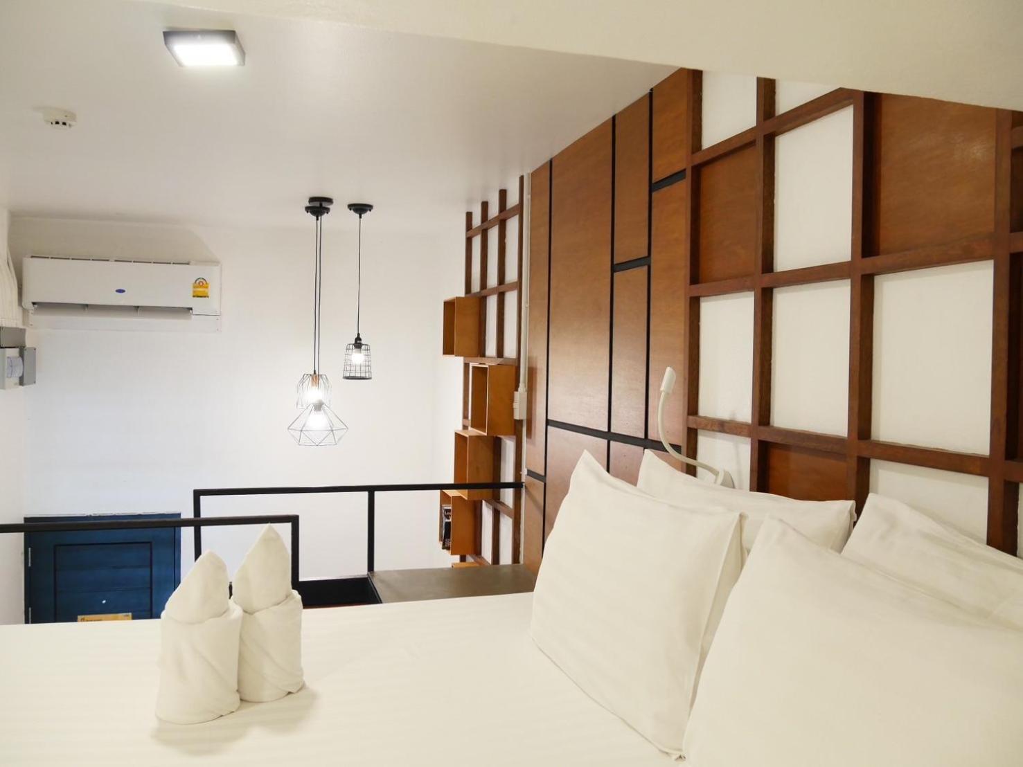 Book a Bed Poshtel - SHA Plus