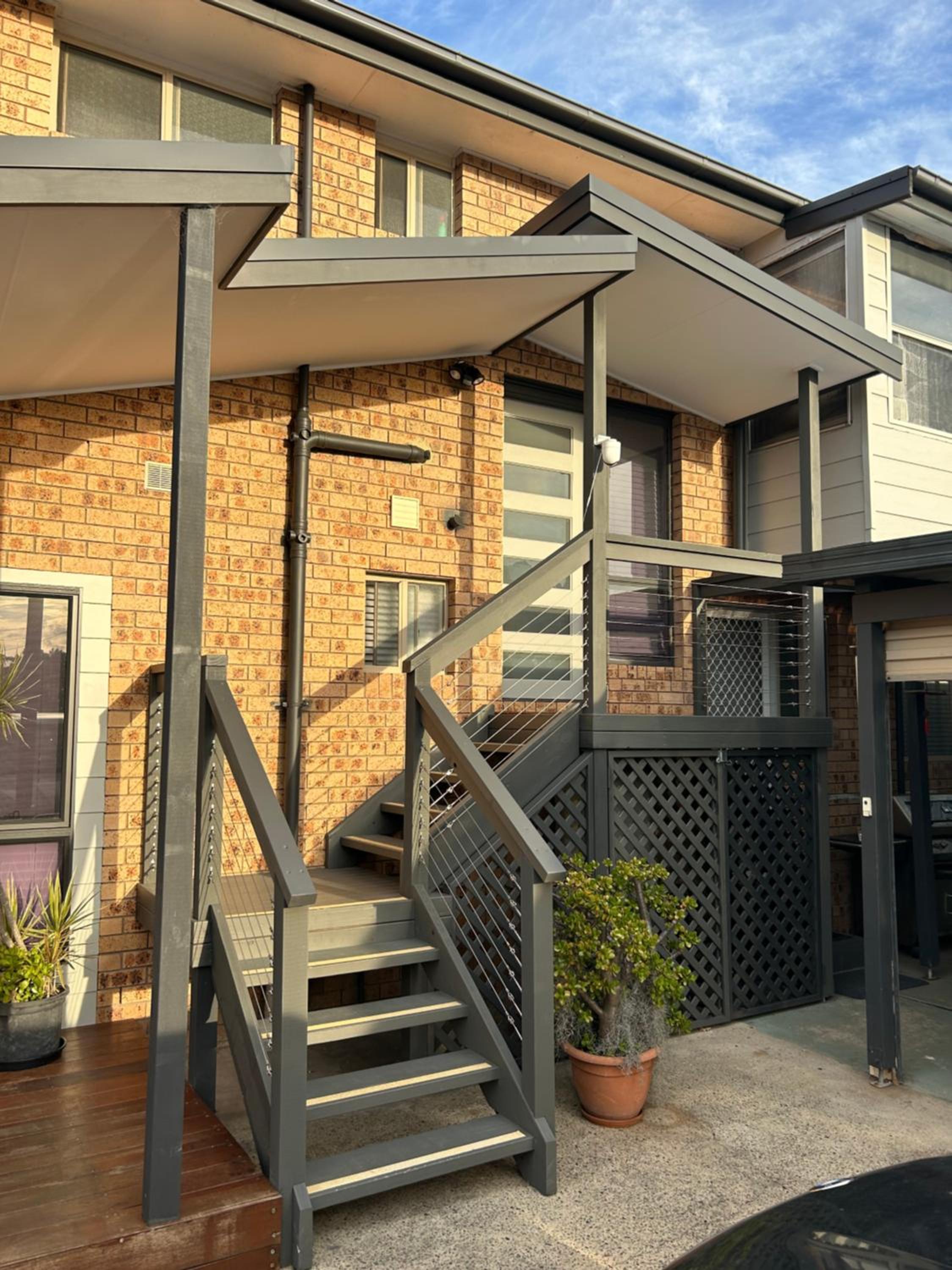 Waters Edge Golden Sunrise Two Bedroom Apartment Recent Reno