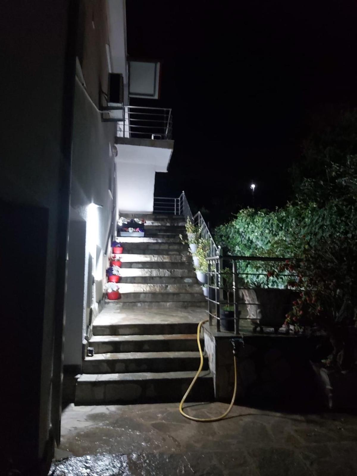 Apartmani Toni Dobra Voda view 5