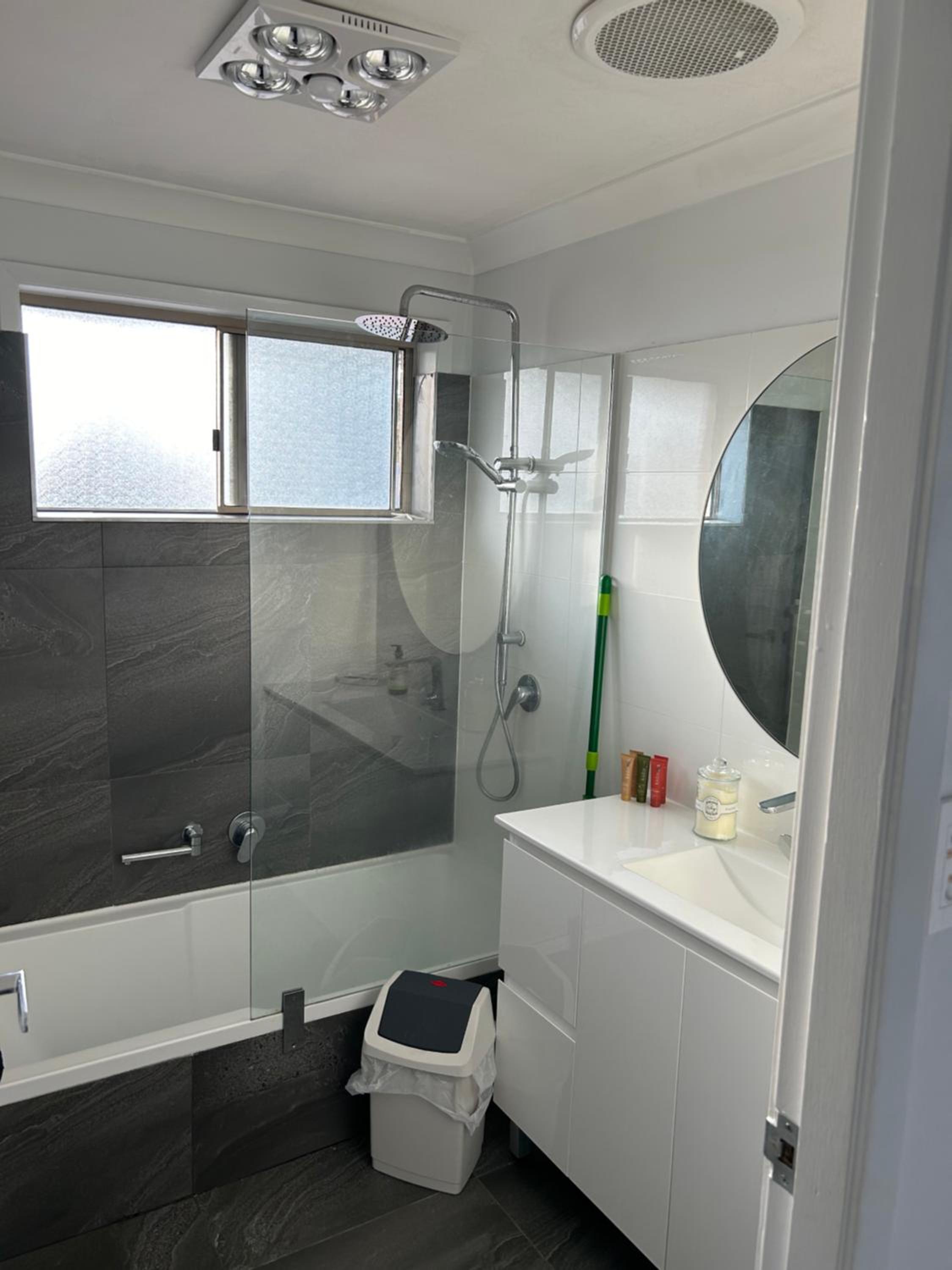 Waters Edge Golden Sunrise Two Bedroom Apartment Recent Reno