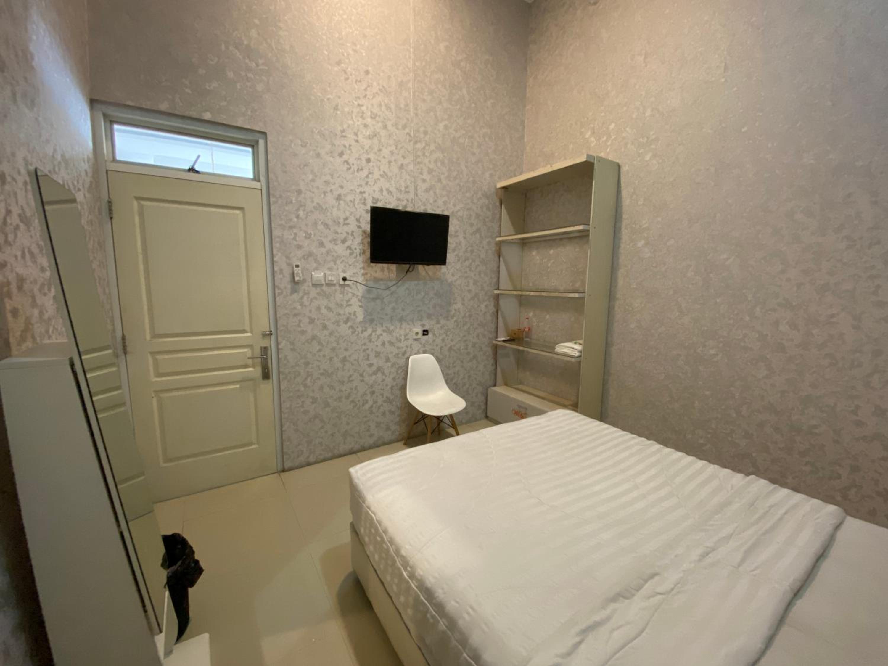 Solo Vacations - Griya RW Family Guest House Redpartner - Property Image 56