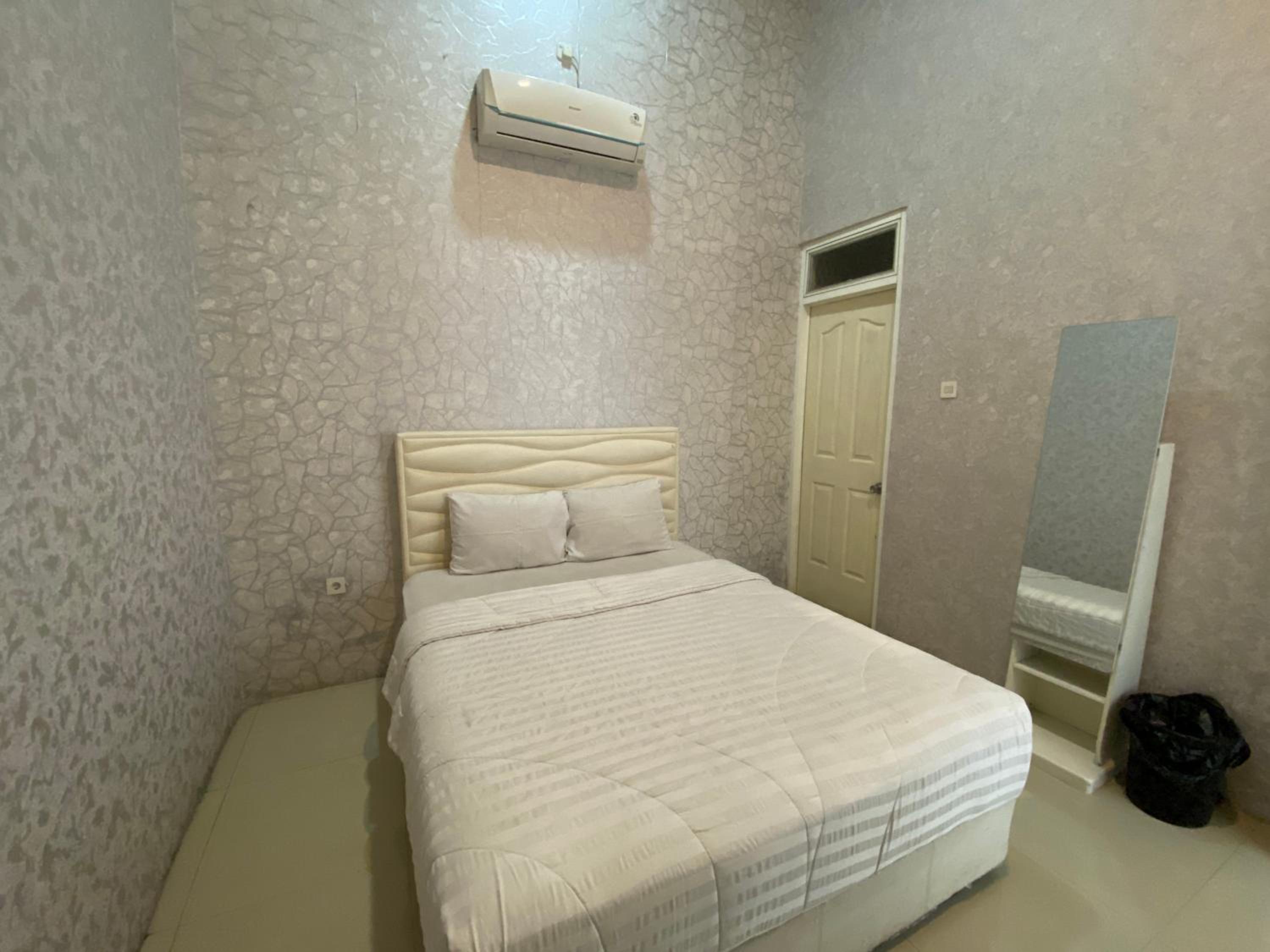 Solo Vacations - Griya RW Family Guest House Redpartner - Property Image 58
