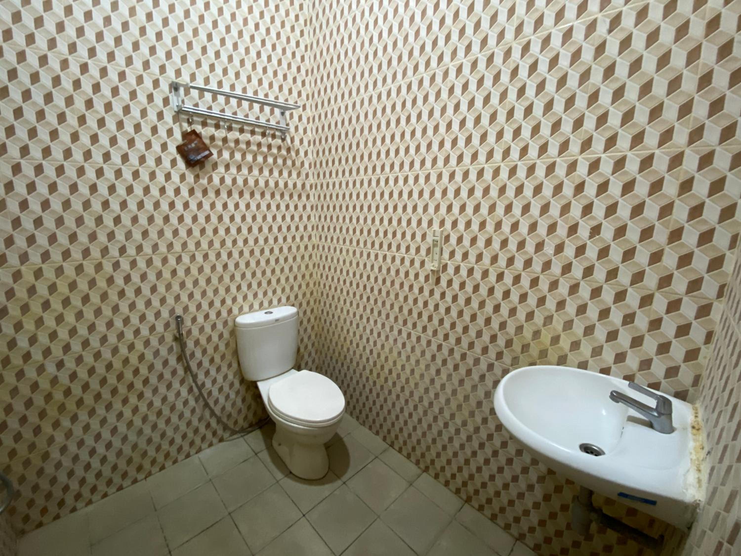 Solo Vacations - Griya RW Family Guest House Redpartner - Property Image 67