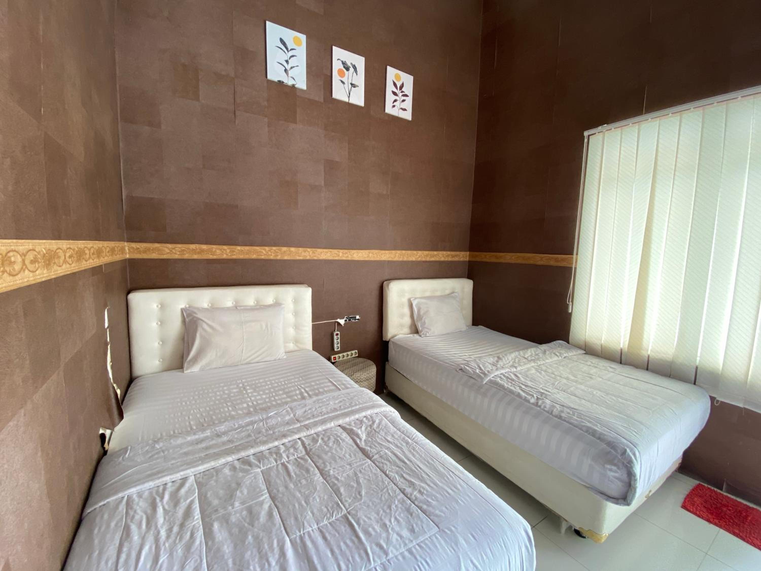 Solo Vacations - Griya RW Family Guest House Redpartner - Property Image 14