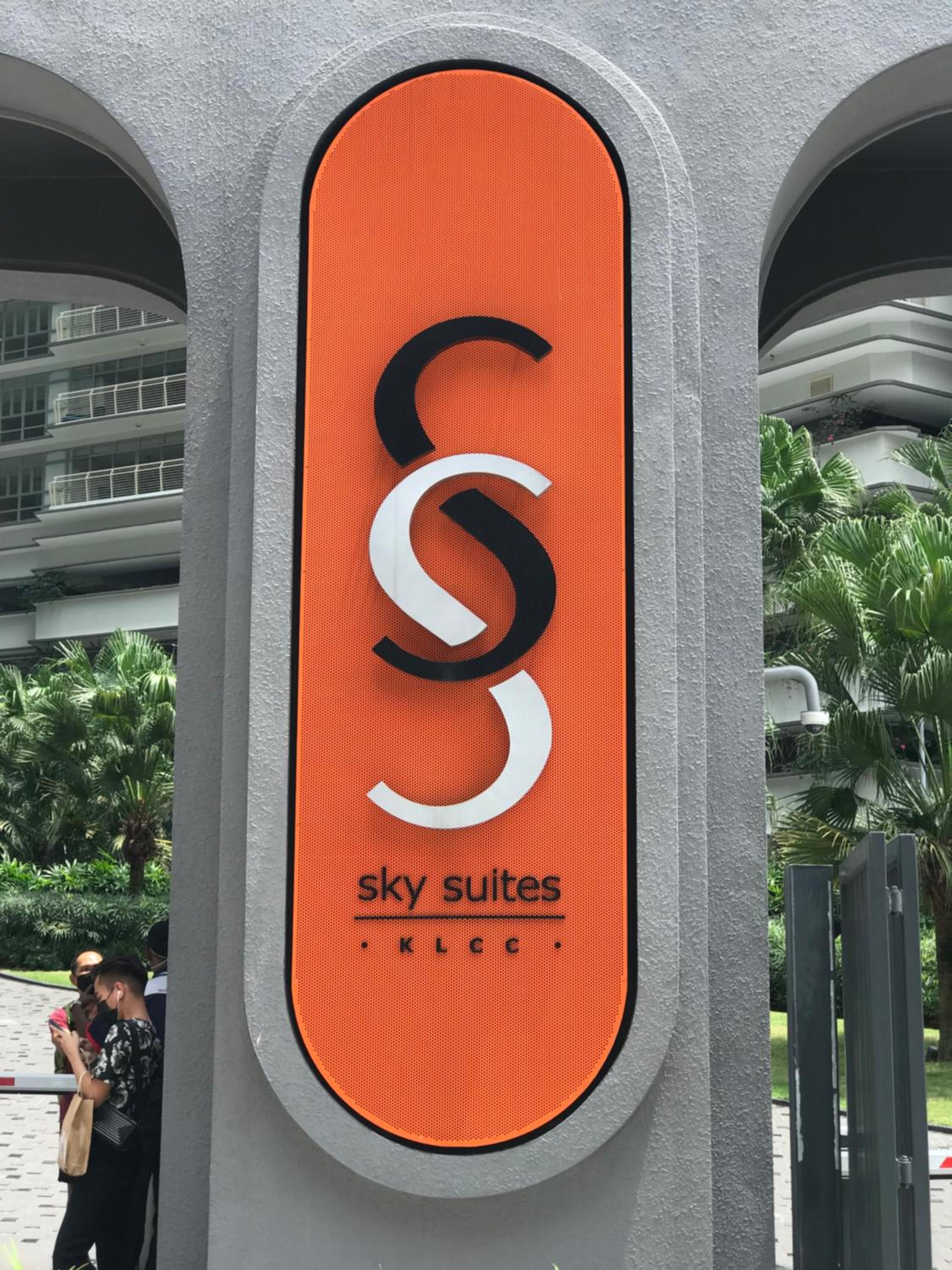 Sky Suites KLCC by Luna KL
