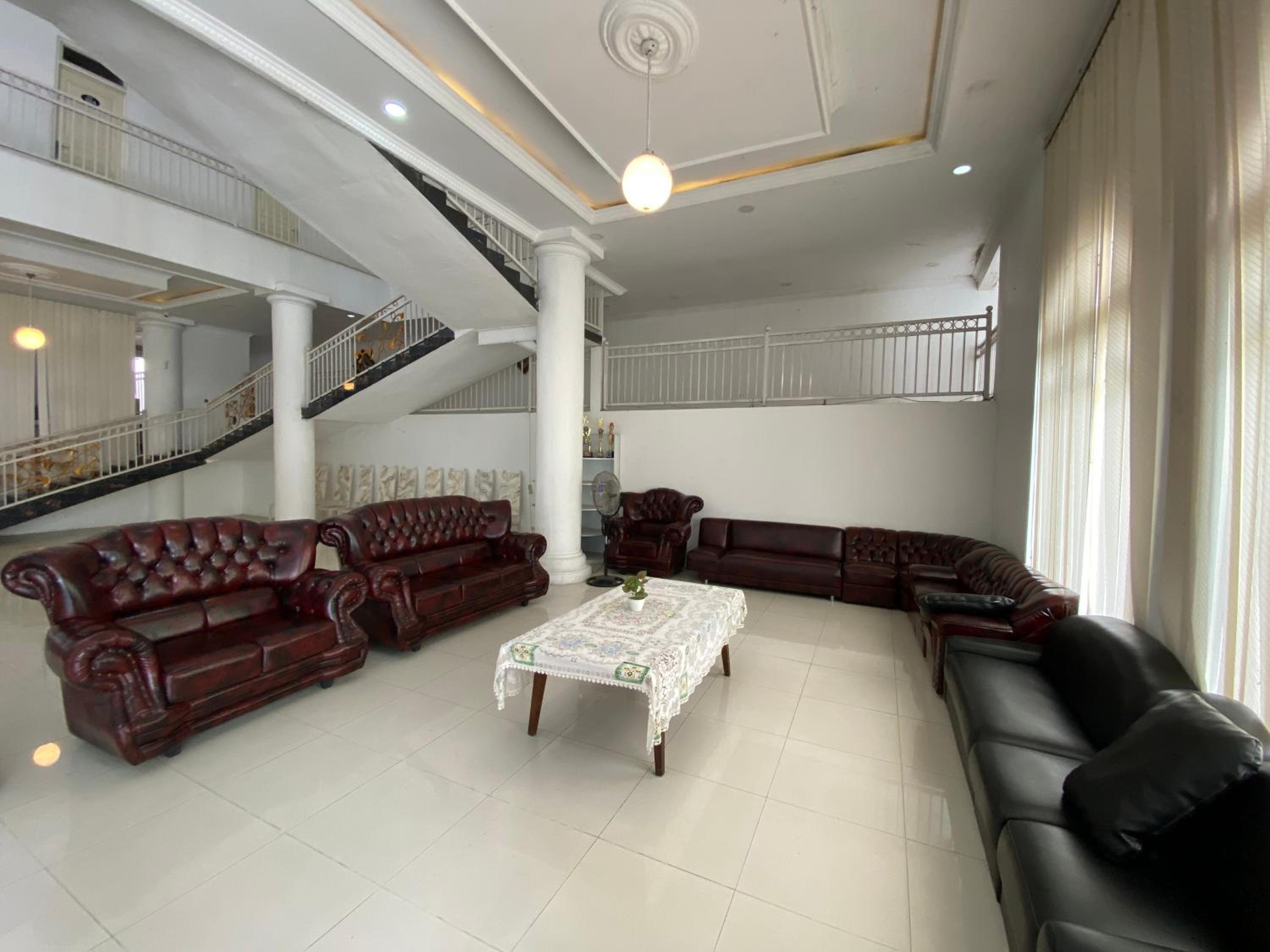 Solo Vacations - Griya RW Family Guest House Redpartner - Property Image 7