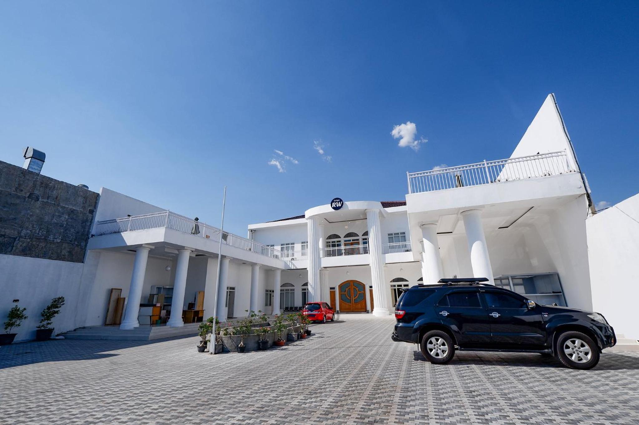 Solo Vacations - Griya RW Family Guest House Redpartner - Property Image 25