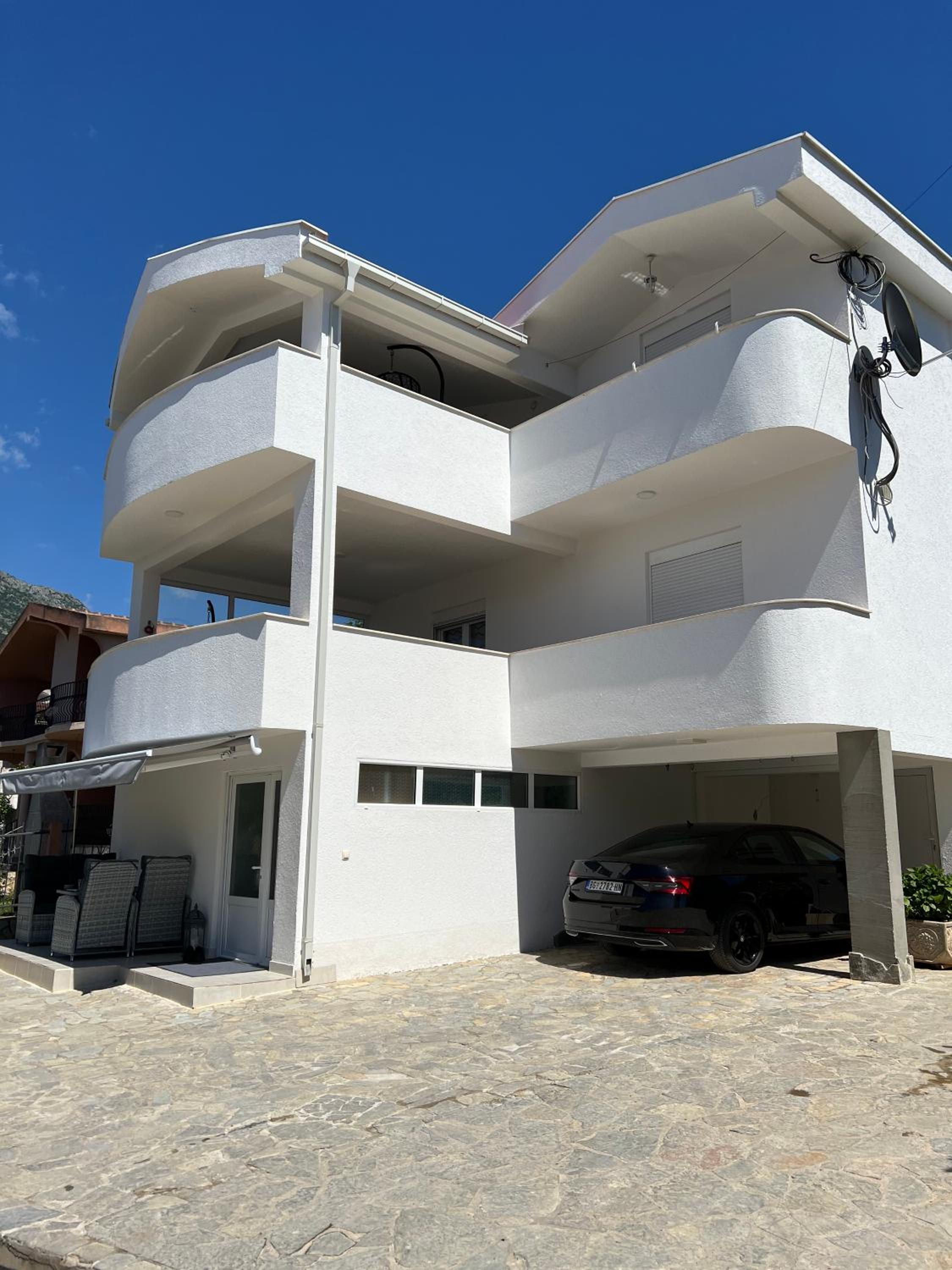 Photo 57